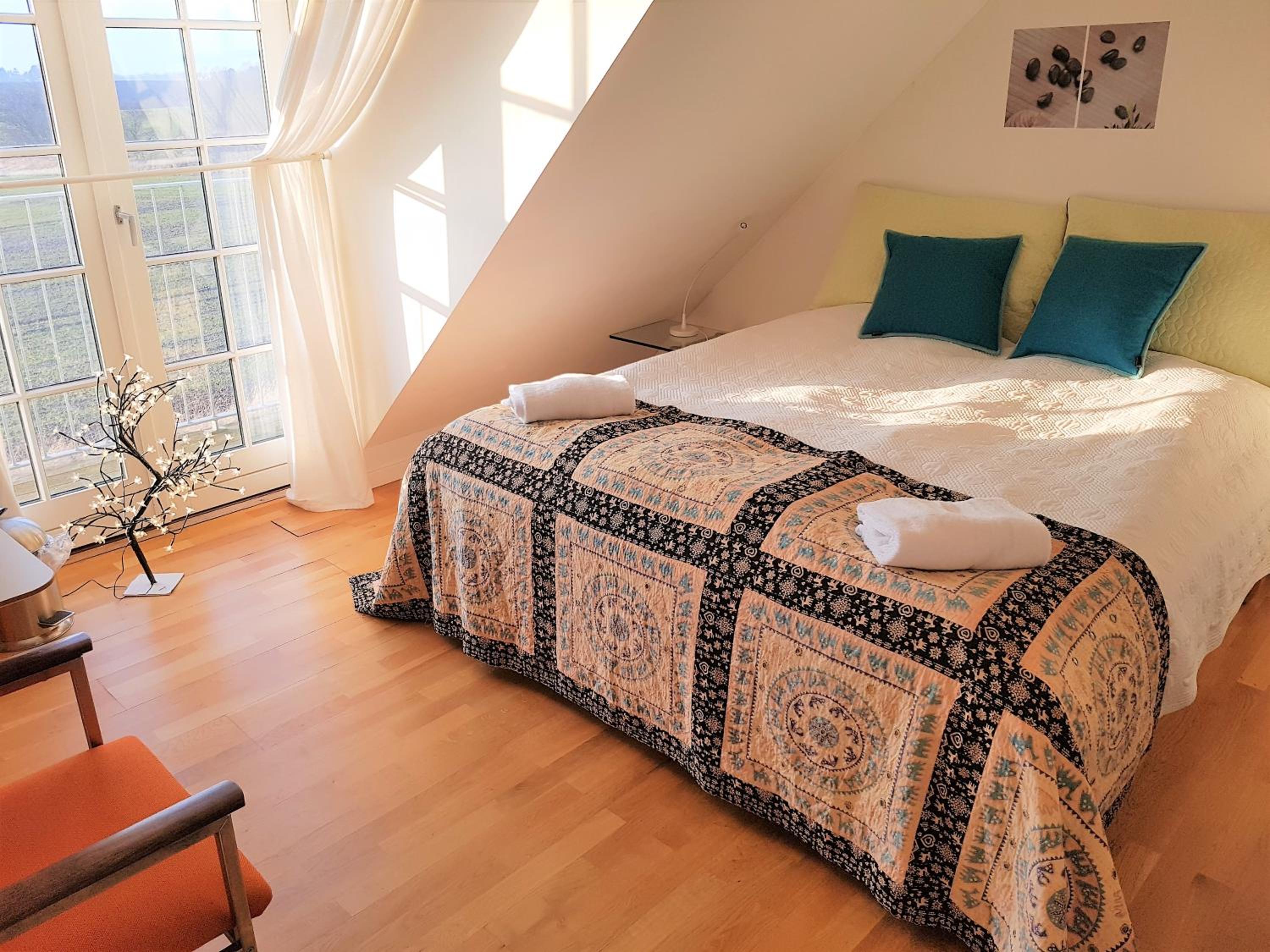 Balcony Room- Double or Single (Valley View) photo 1
