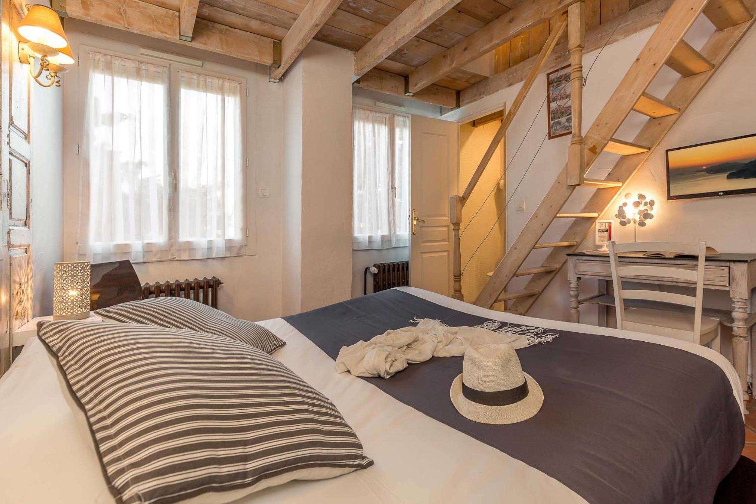Family Quadruple Room - Photo 7