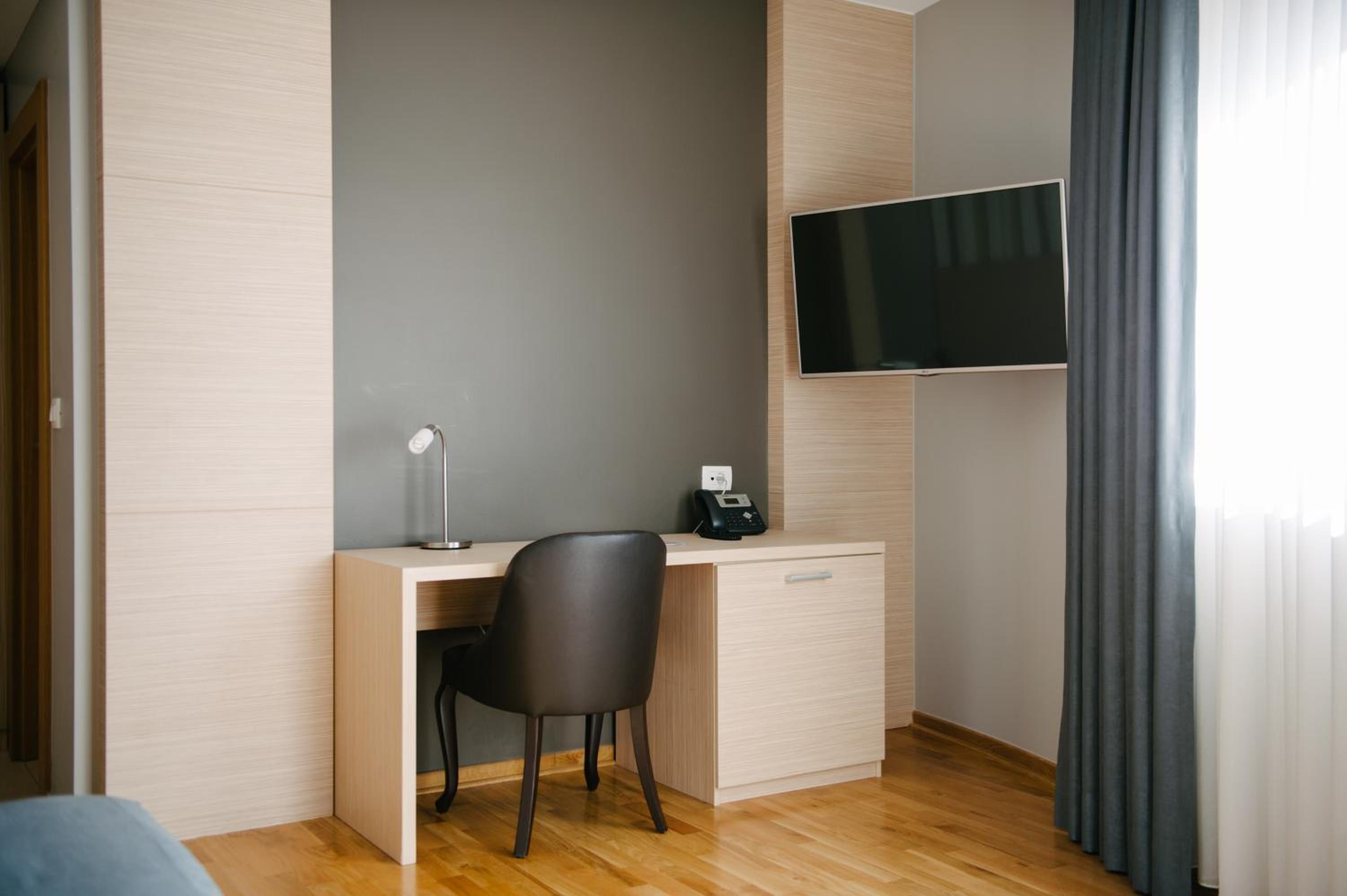 Twin Room With Mountain View photo 1