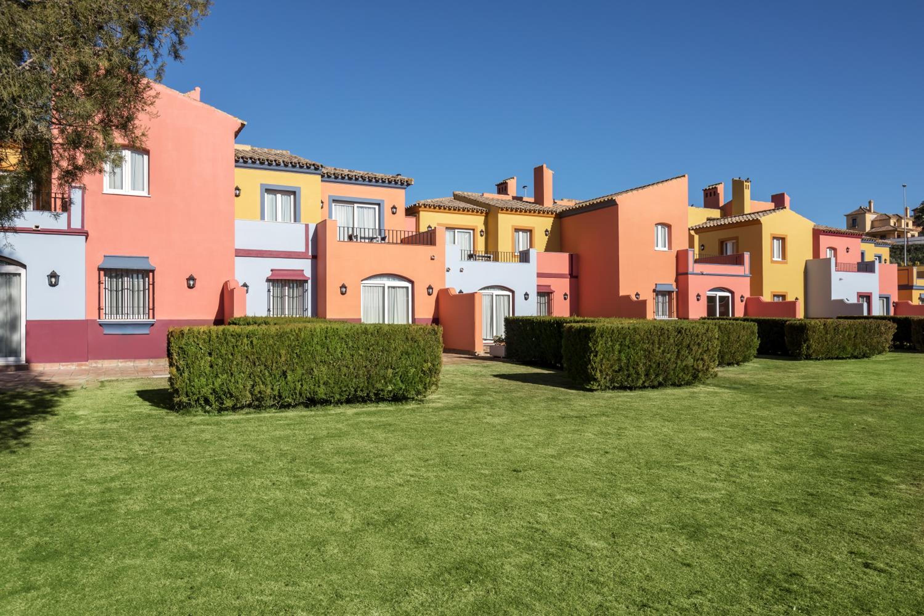 Villa de Dos Habitaciones (2 Adultos + 3 Niños) Villa de Dos Habitaciones (2 Adultos + 3 Niños)