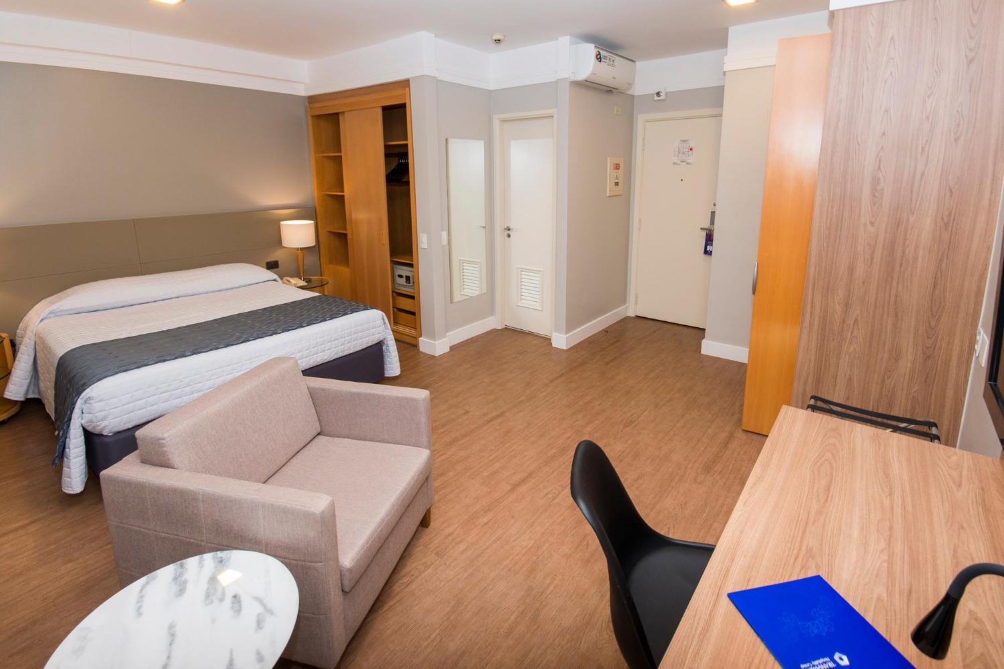 Luxury Room with Double Bed