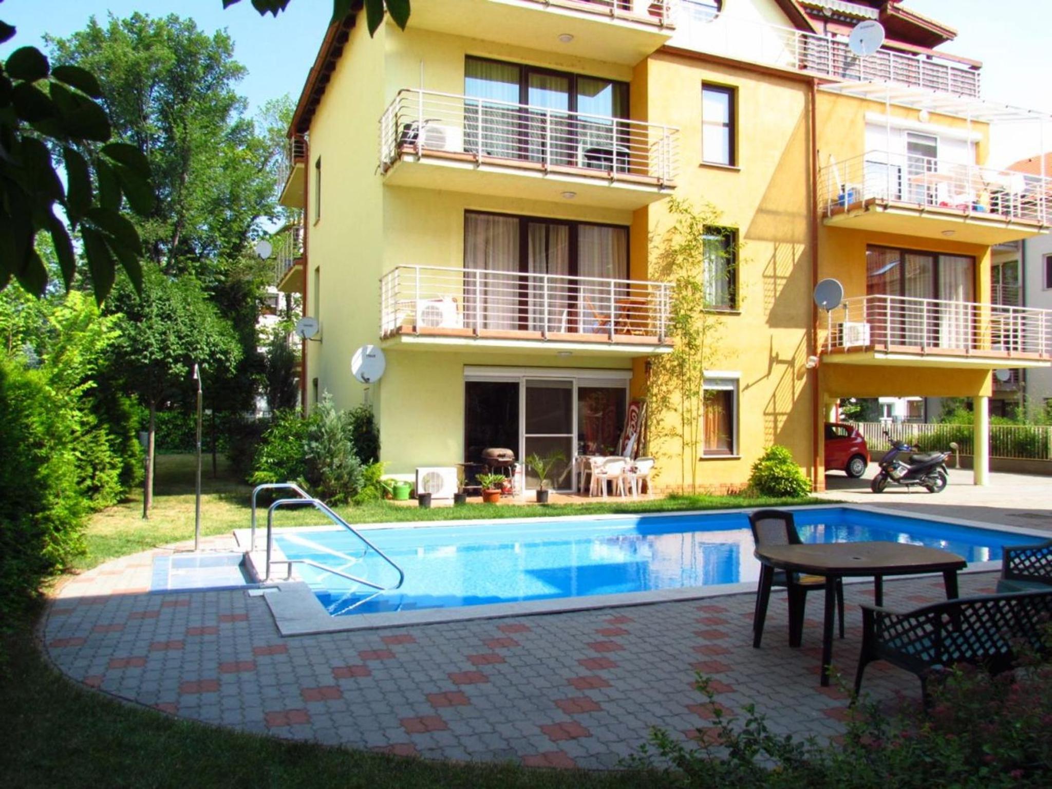Apartment with Pool View  photo 1