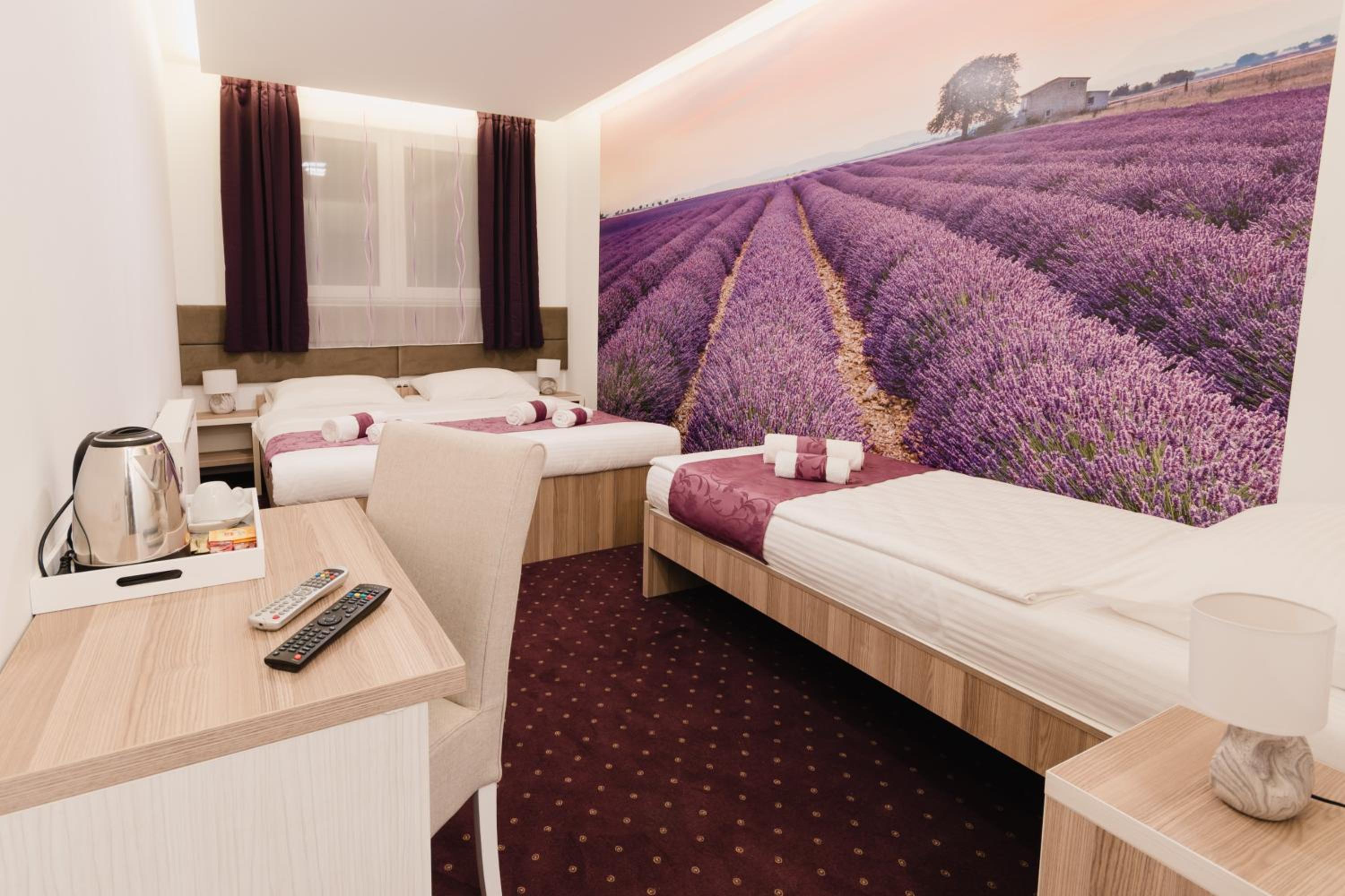 Standard Triple Room - Photo 2