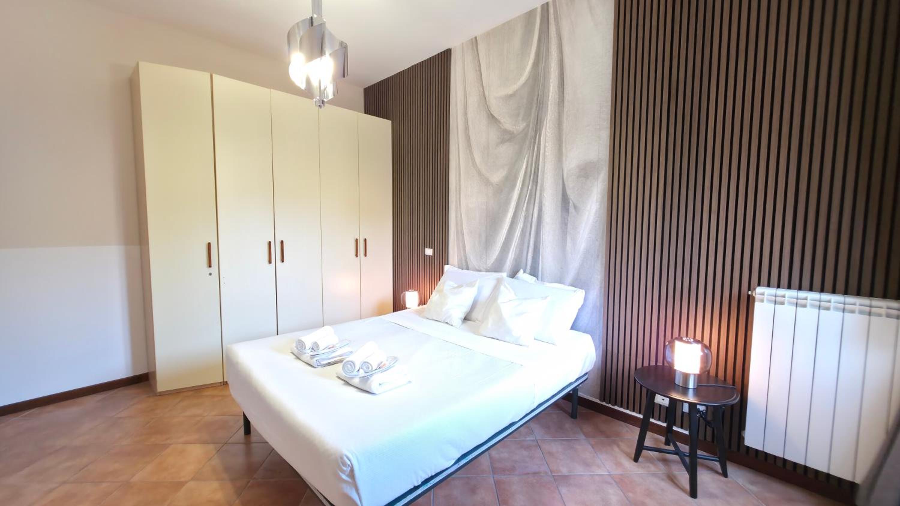 Apartment with City View photo 2