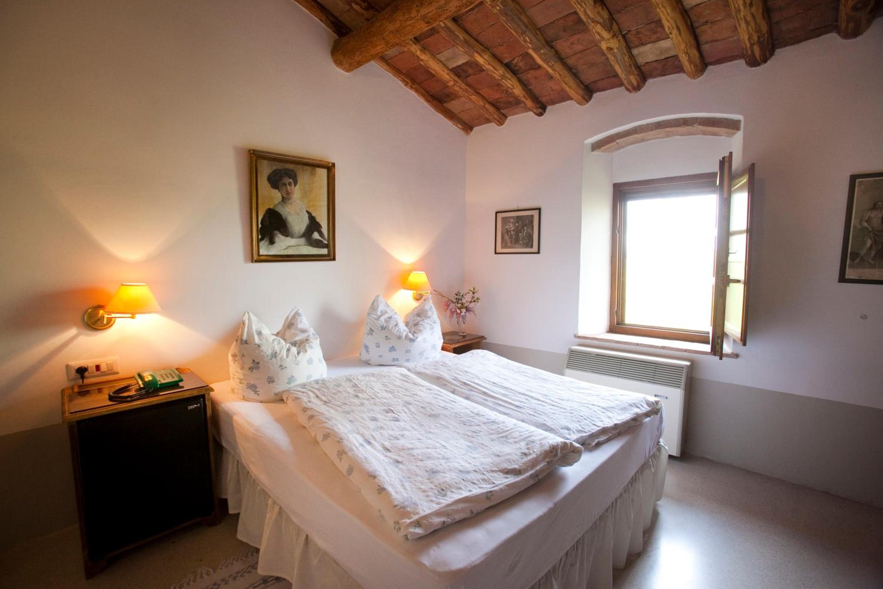 Classic Double Room - Photo 2