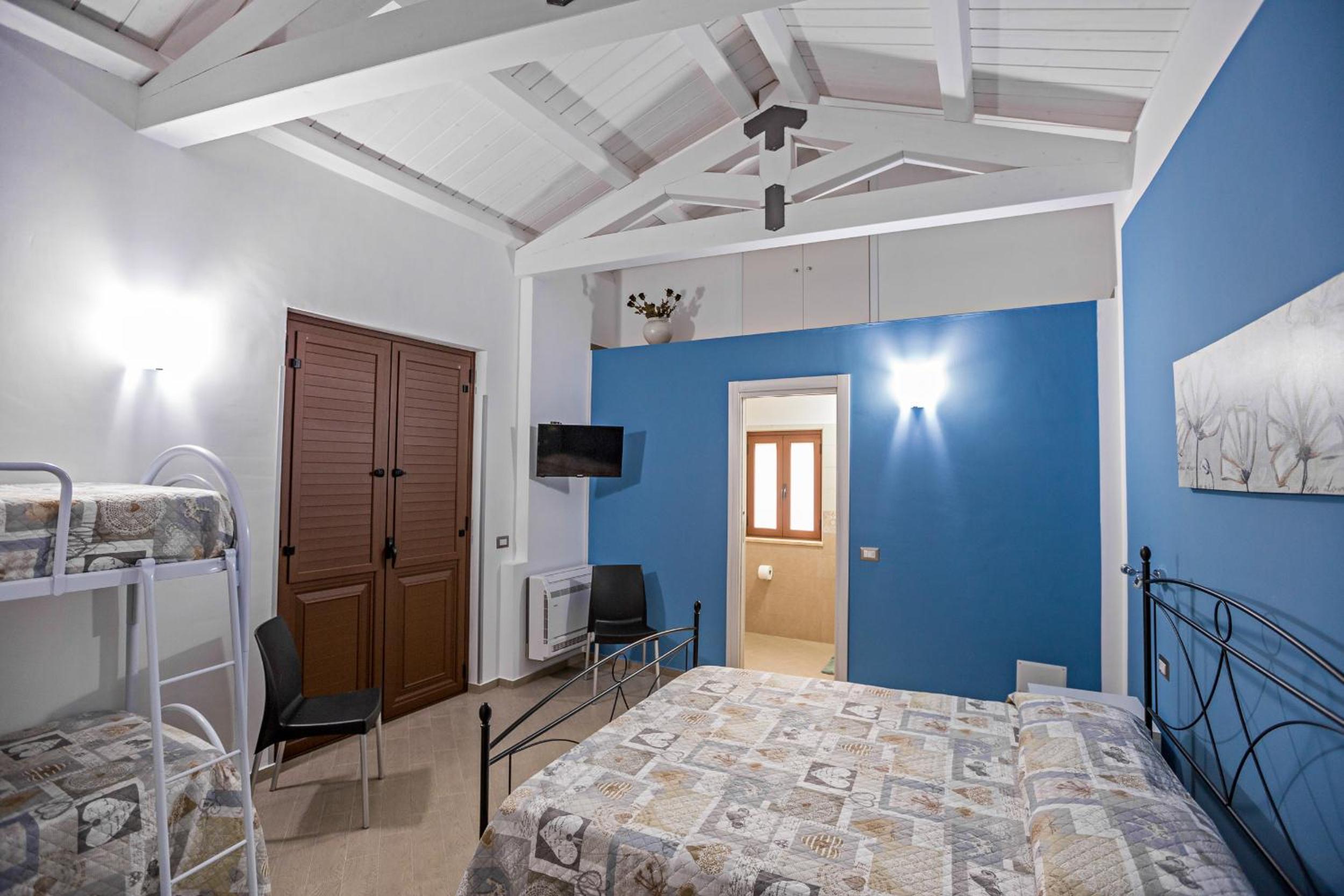 Deluxe Double Room - Photo 4