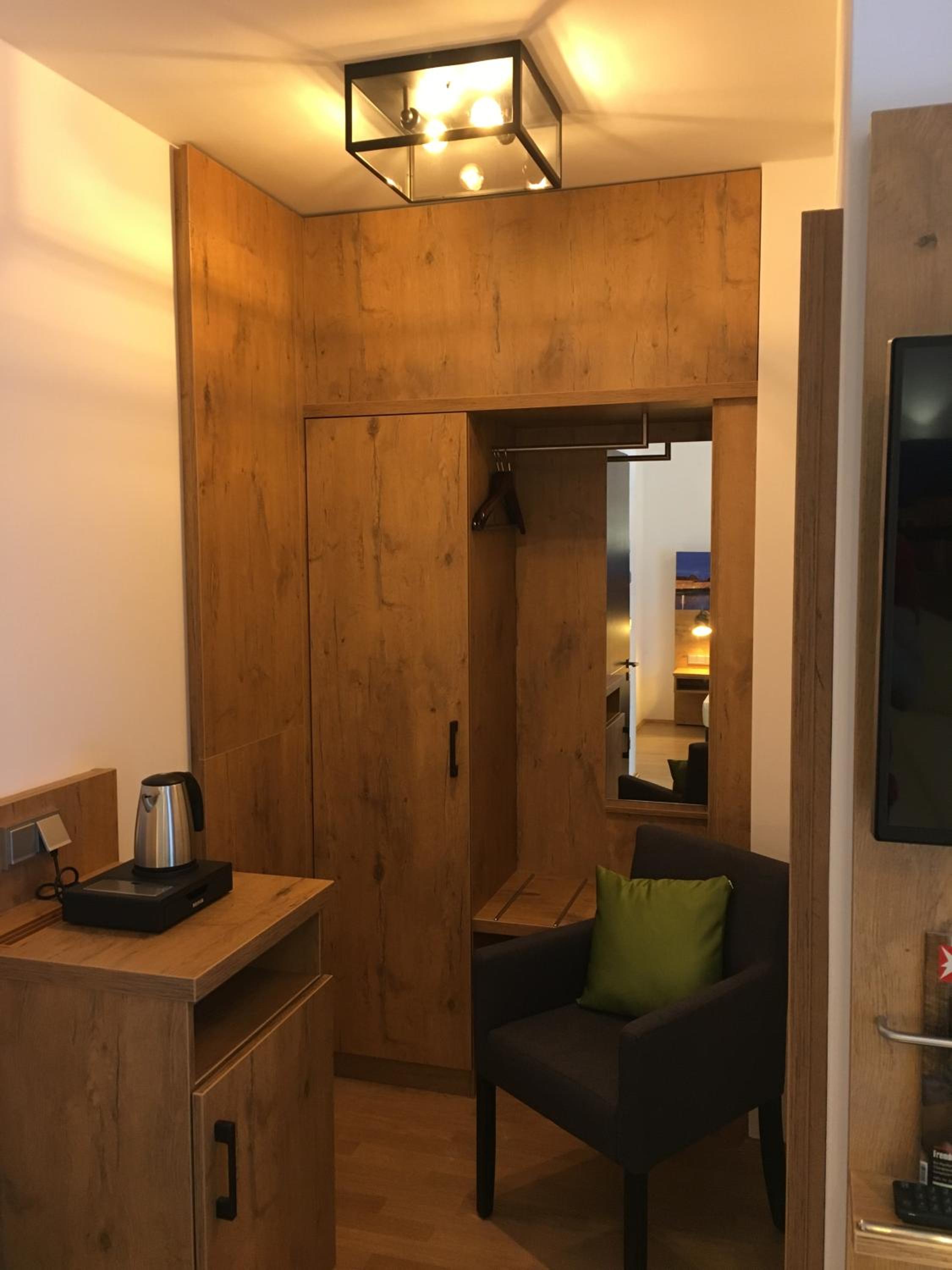 Superior Double Room - Photo 12