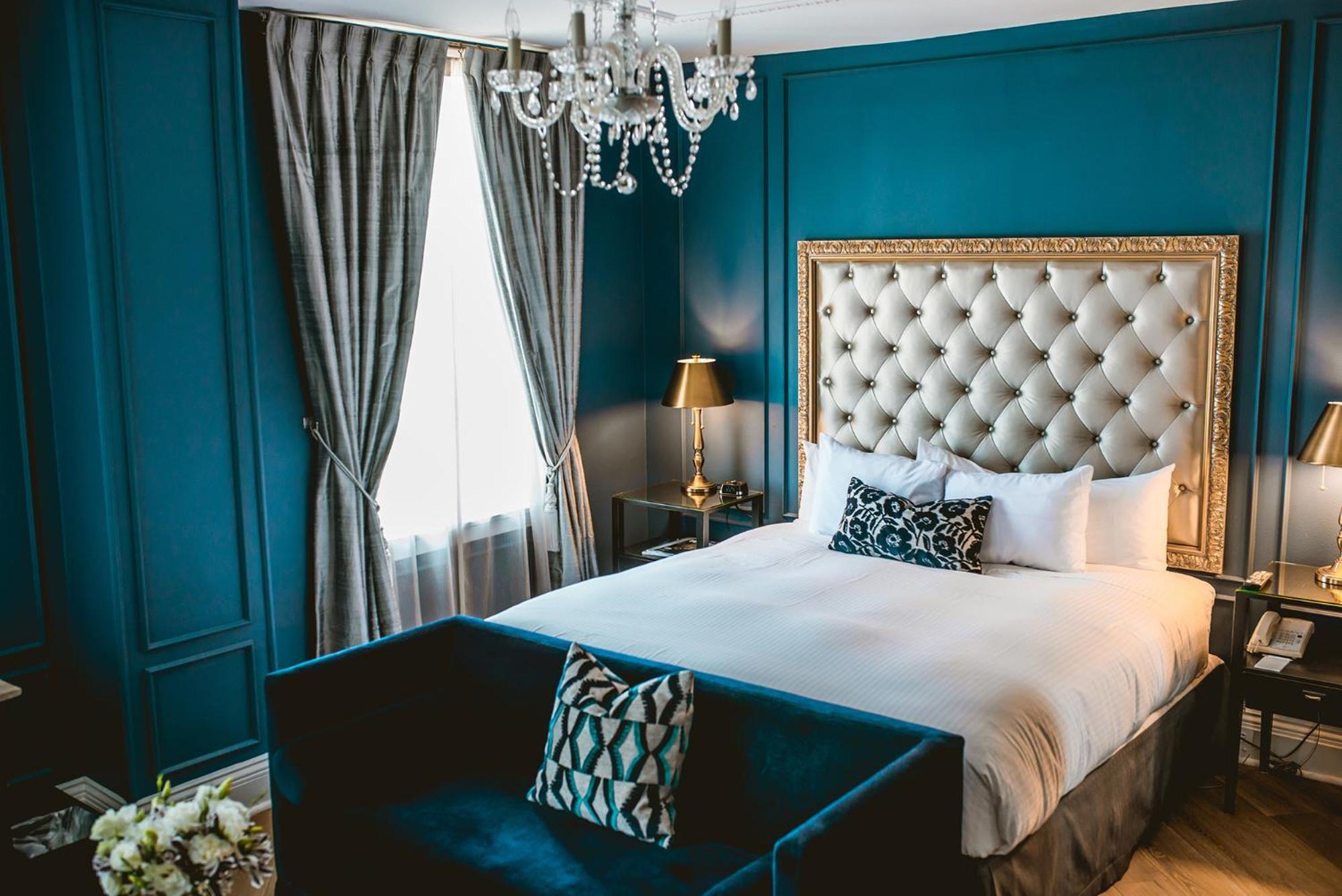 Luxury King Room photo 1