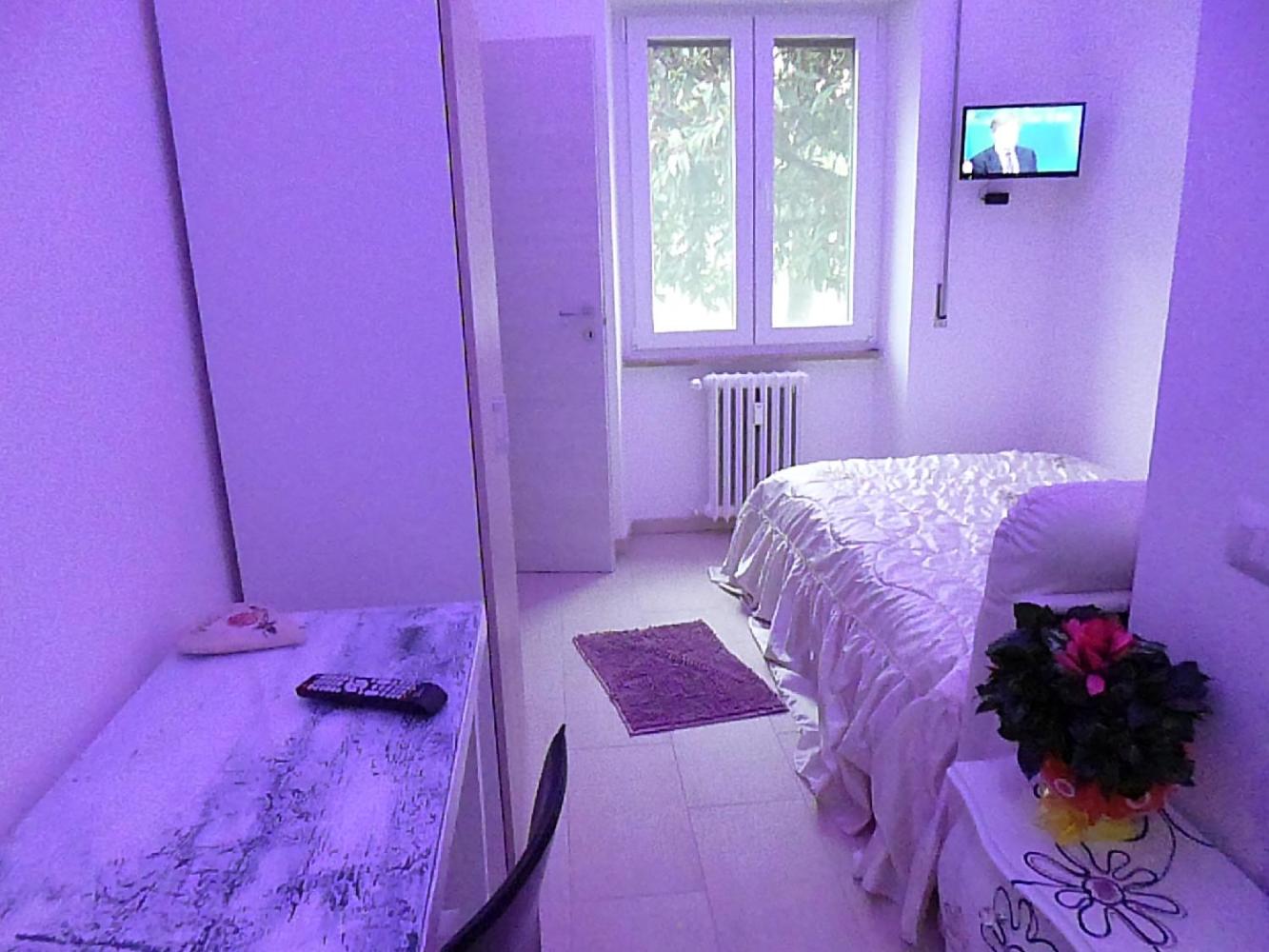 Single Room with Private Bathroom