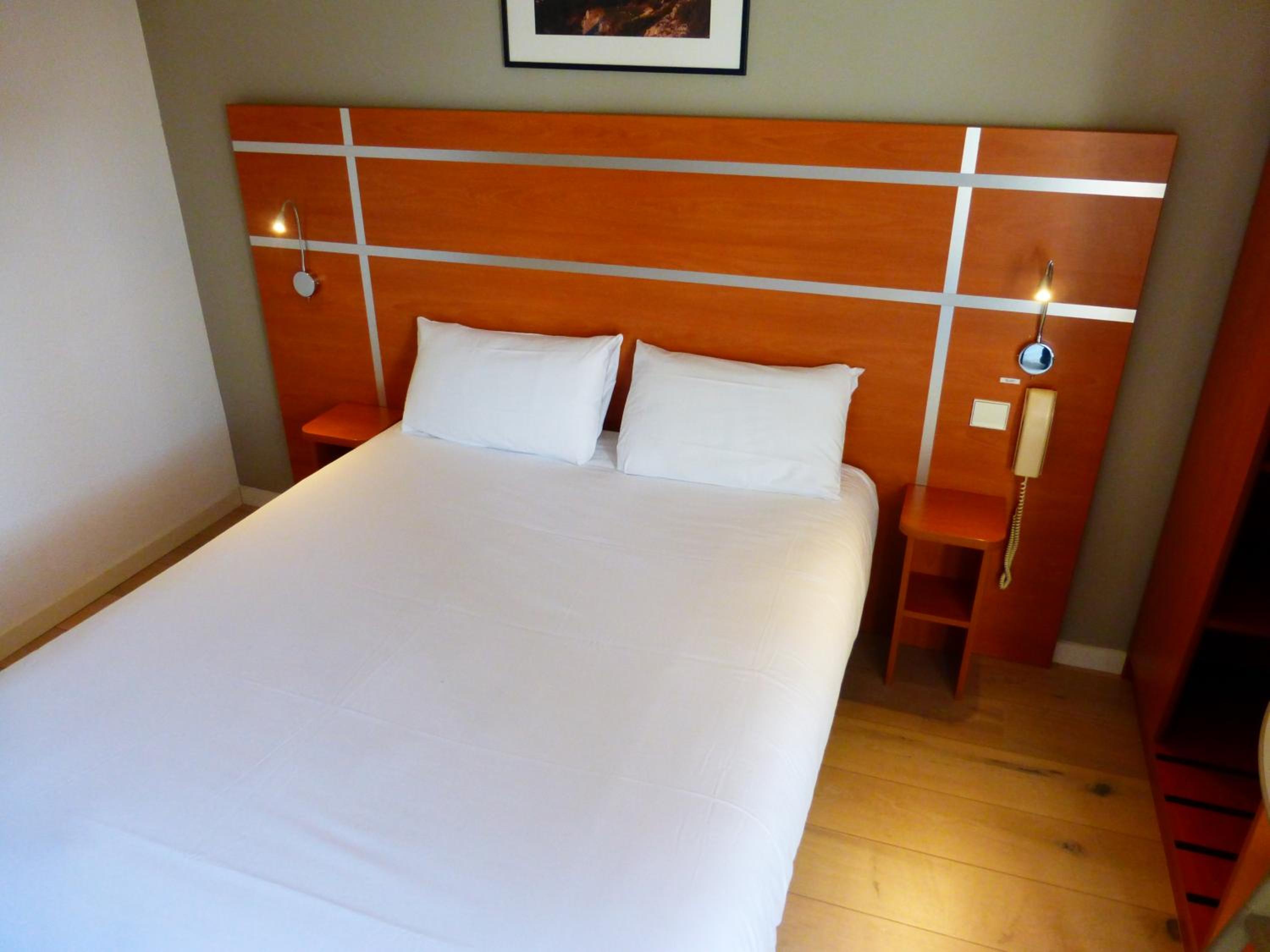 Double Room - Photo 4