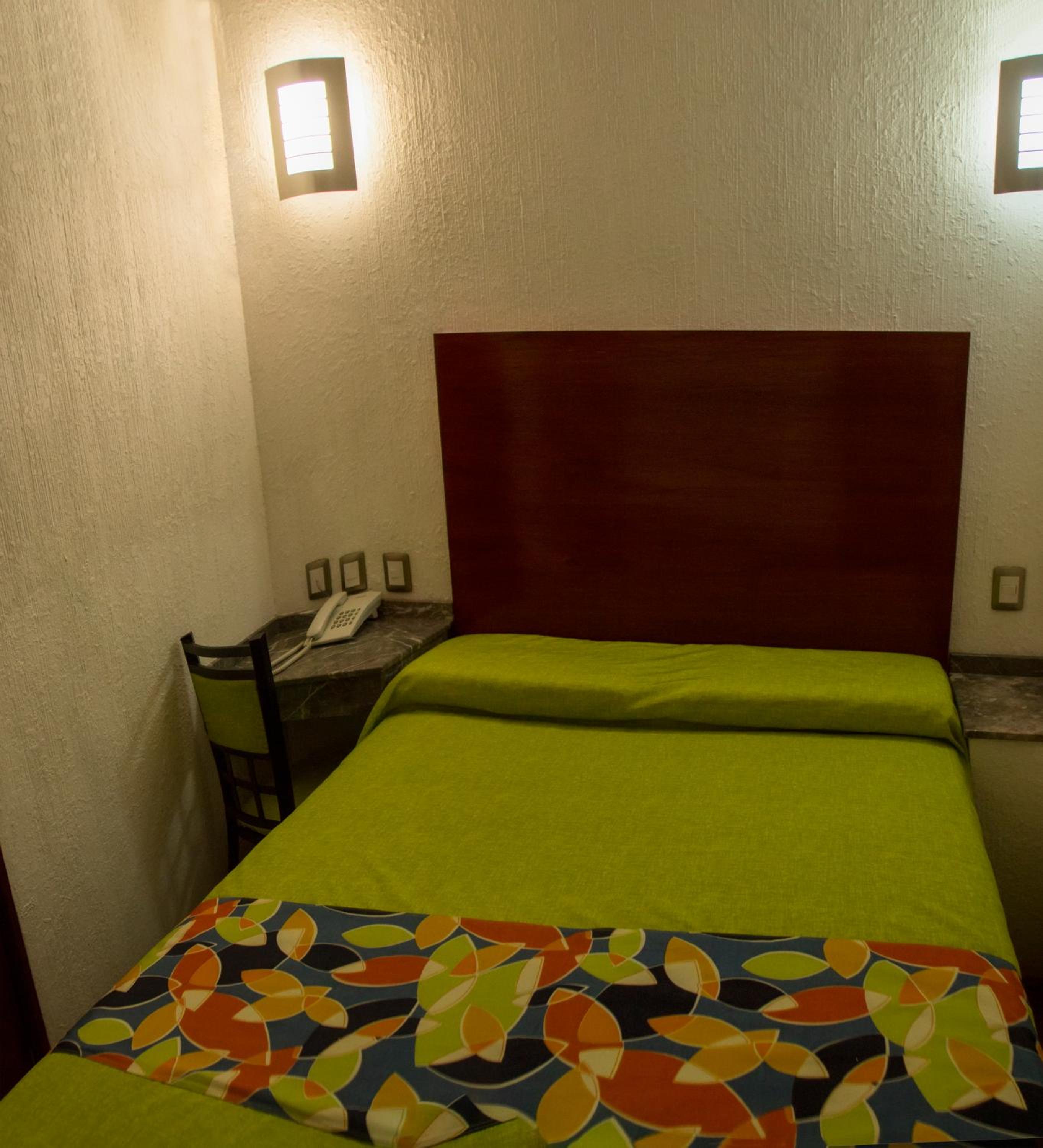 Economy Double Room photo 1