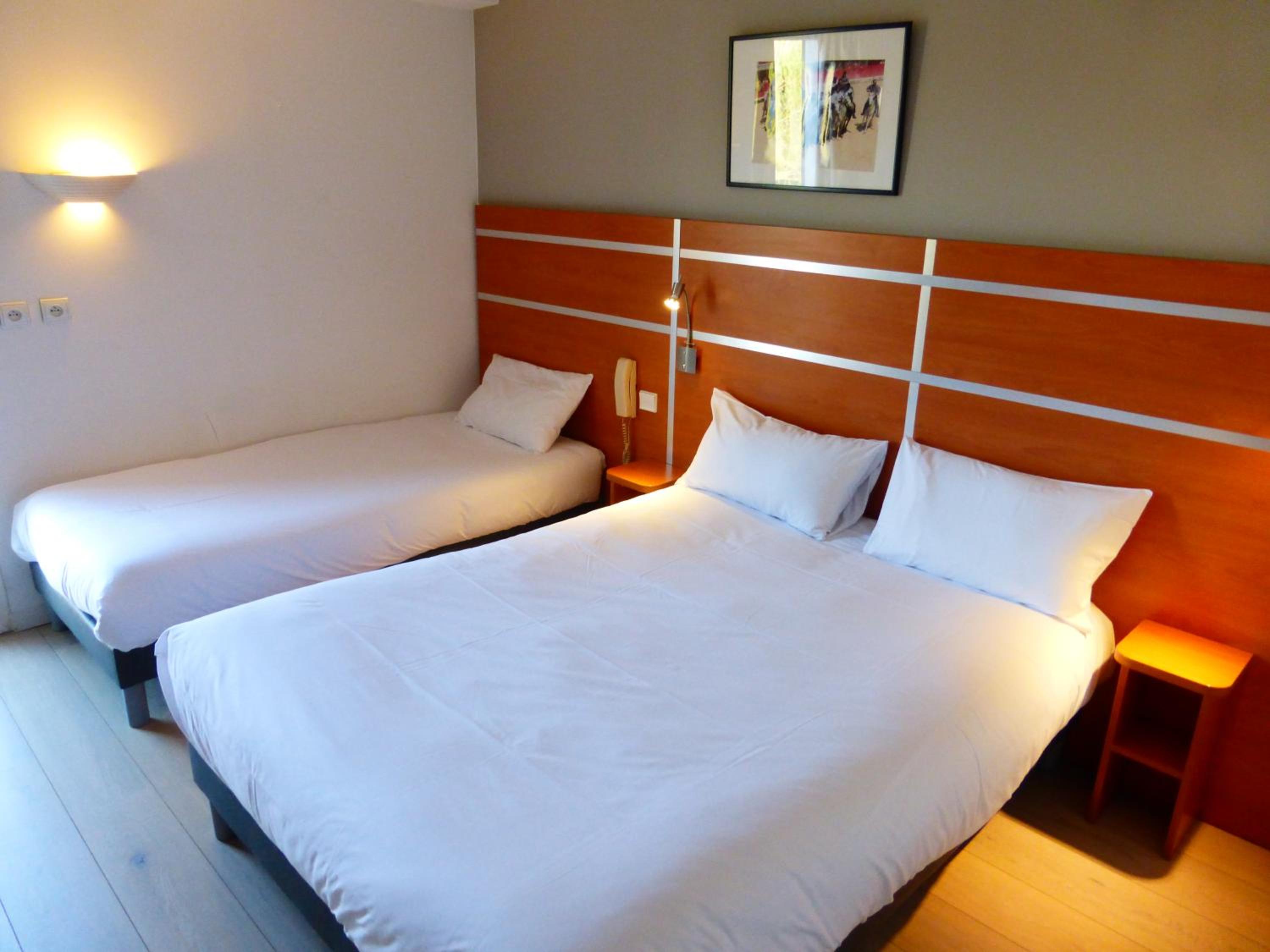 Triple Room - Photo 8