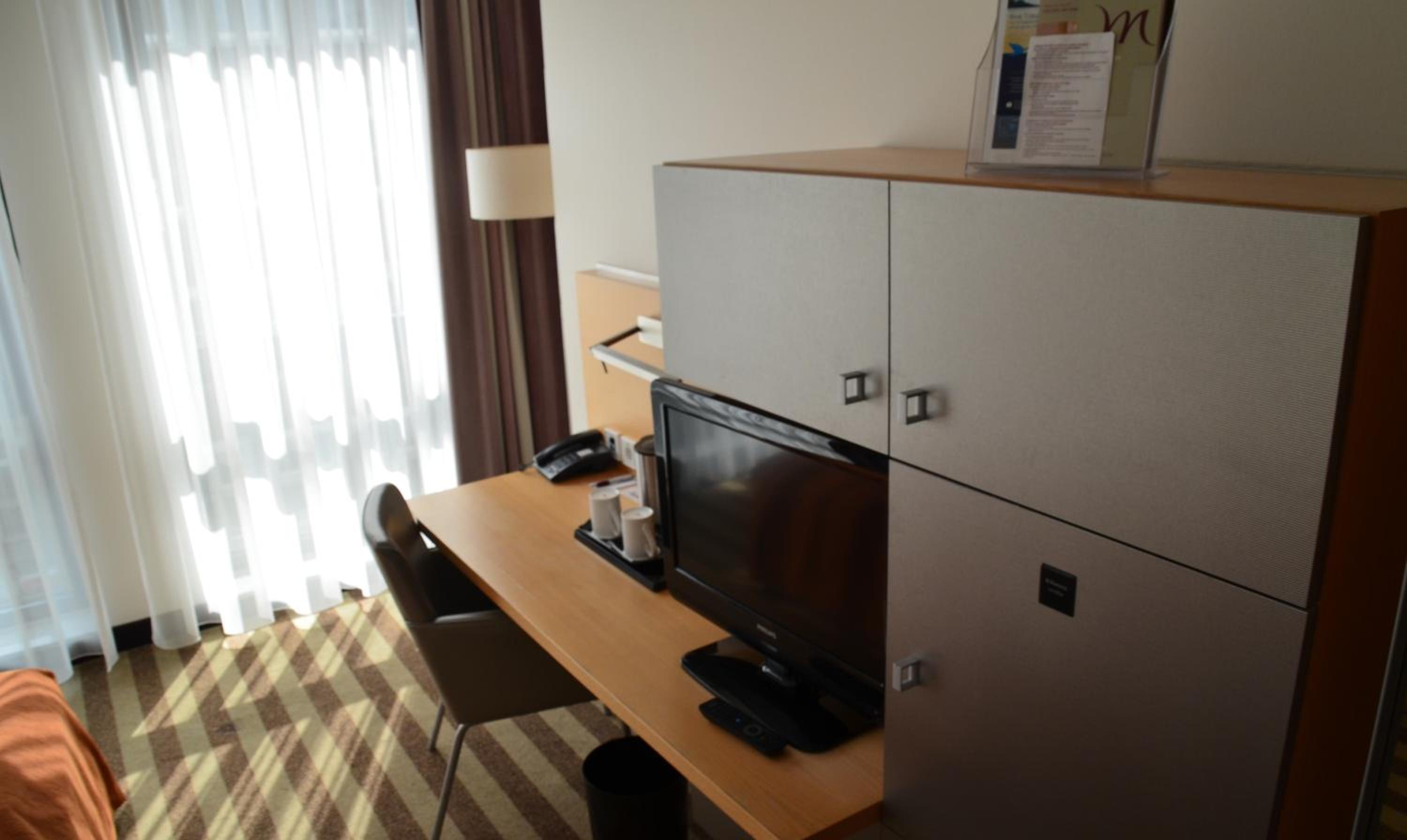 Standard Queen Room - Photo 4