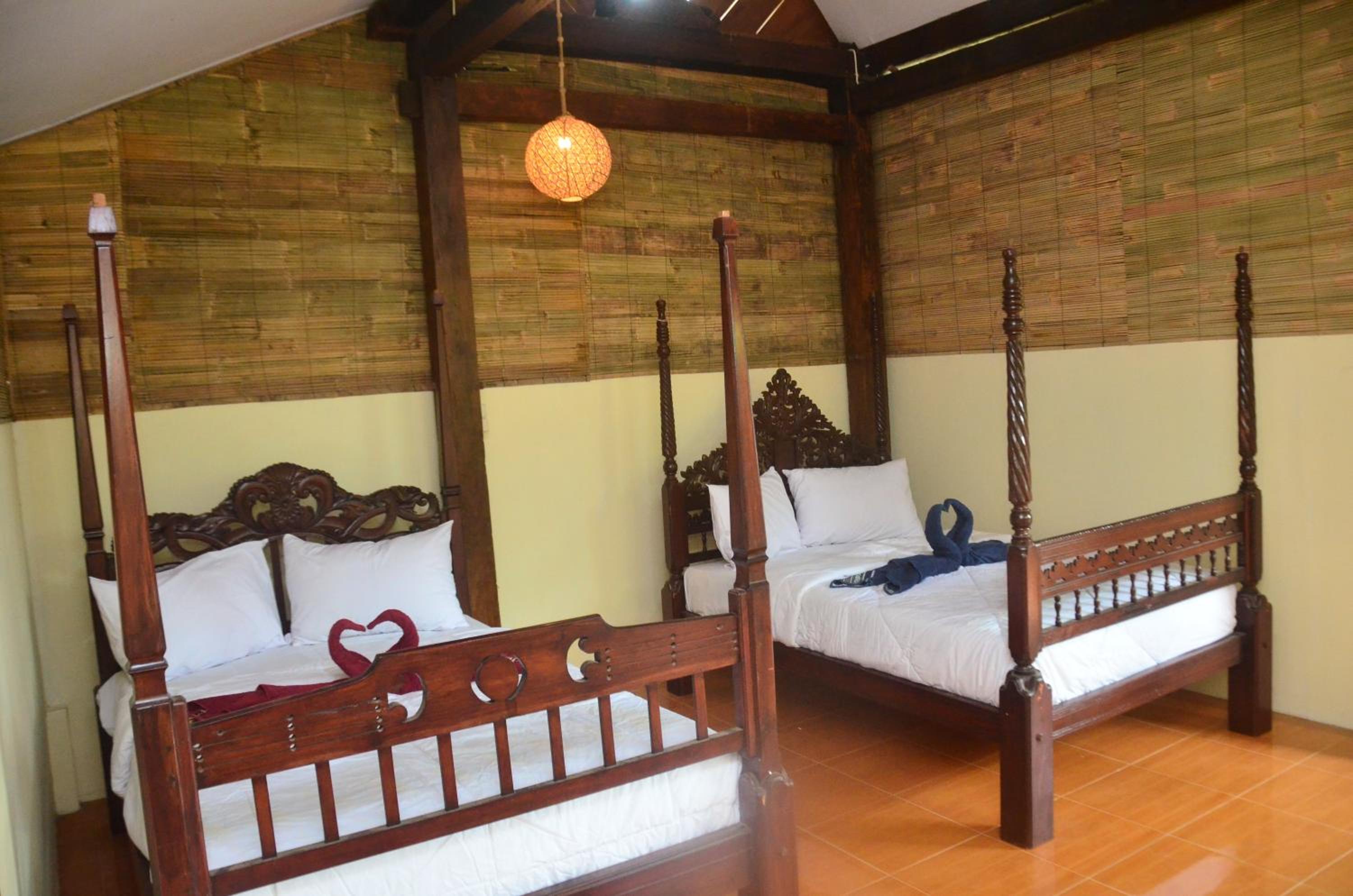 Deluxe Double Room with Two Double Beds photo 1