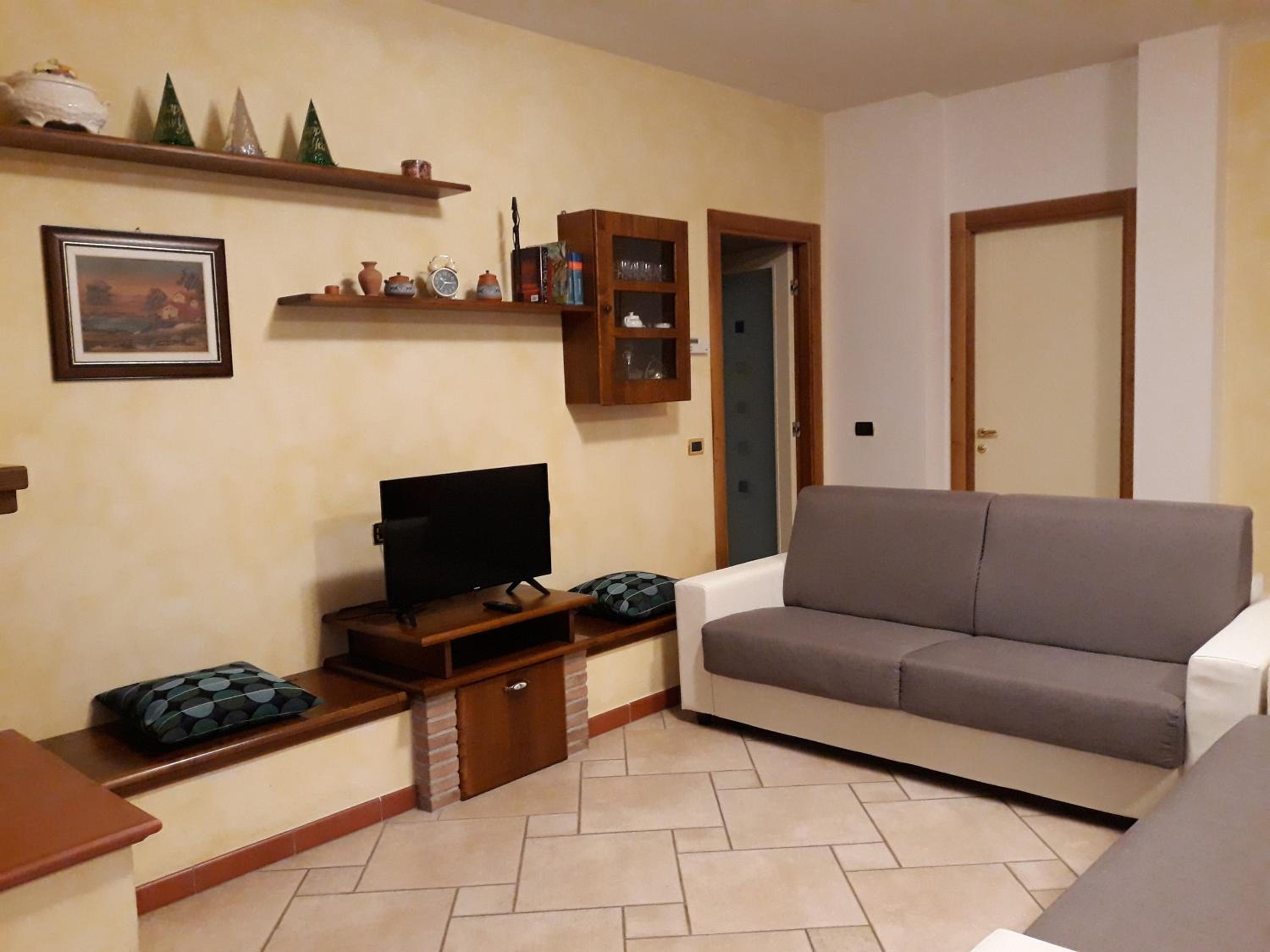 Apartment with Garden View - Photo 7