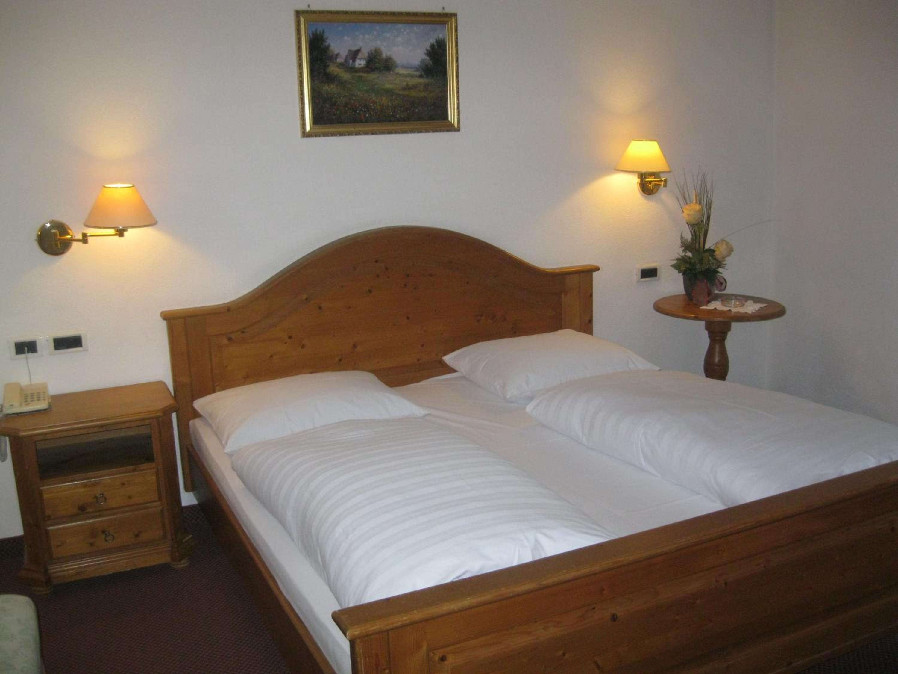 Double Room - Photo 5