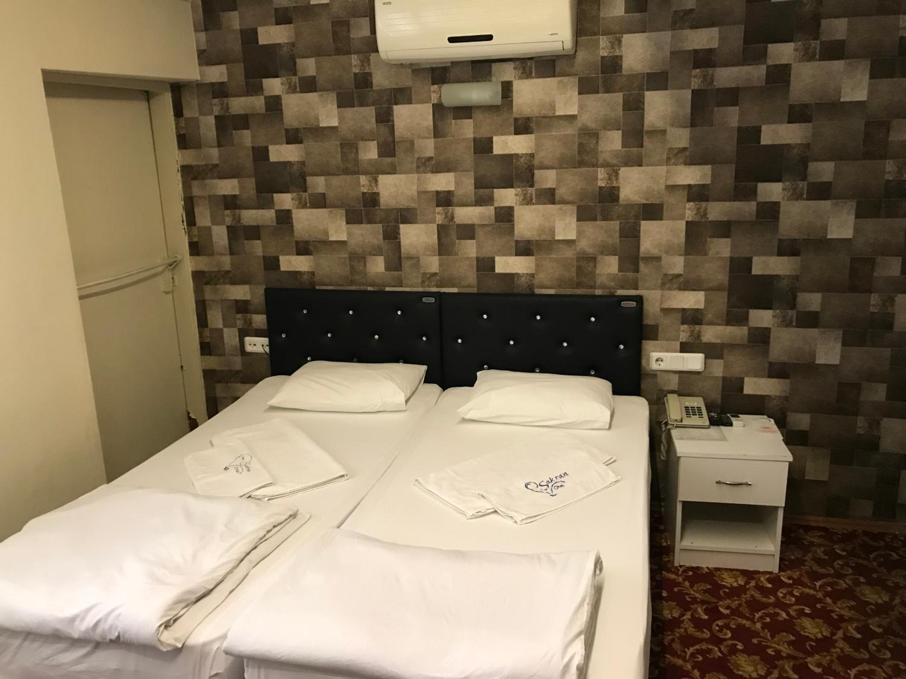 Standard Double or Twin Room photo 1