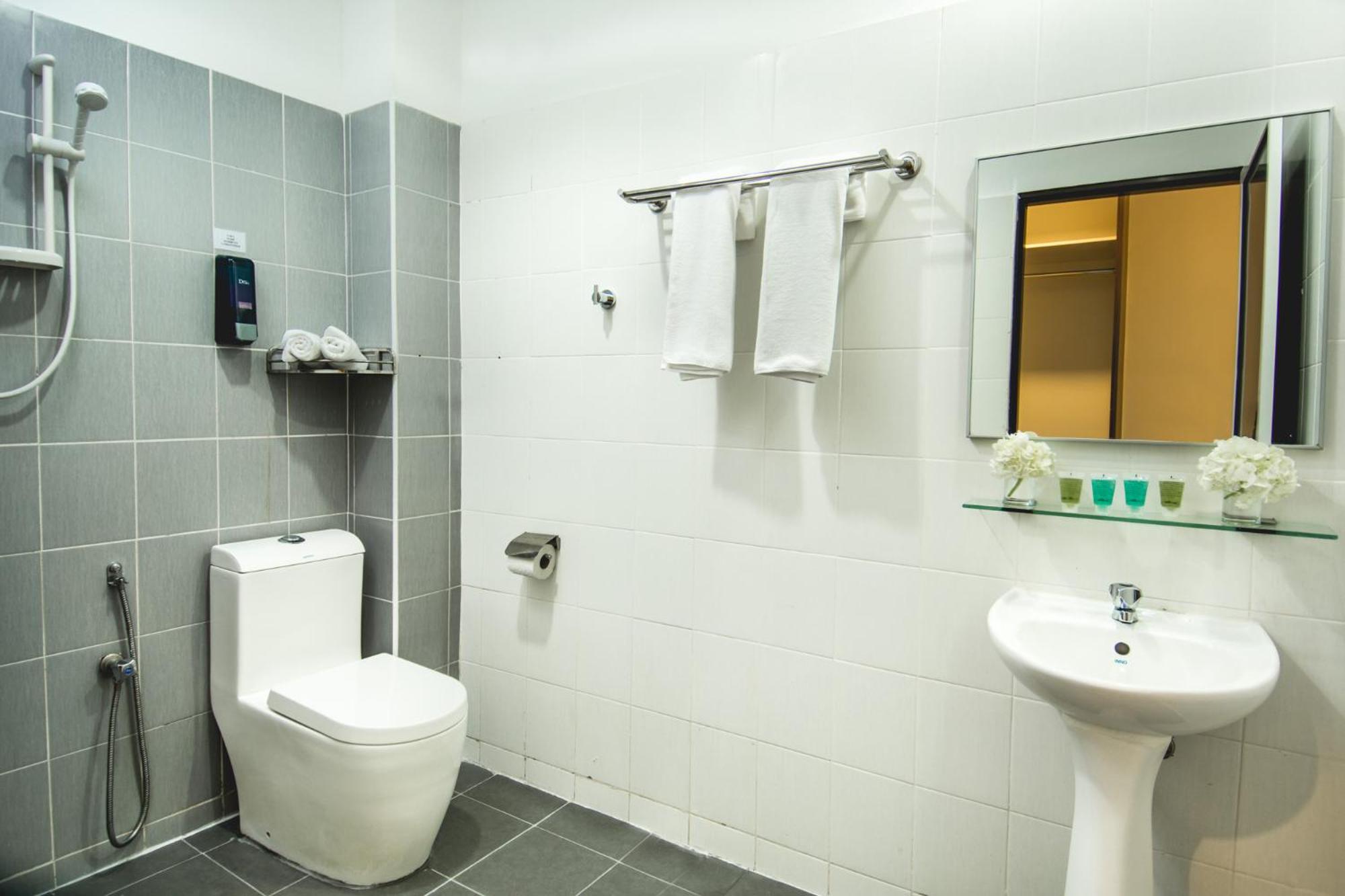 Deluxe Triple Room photo 2