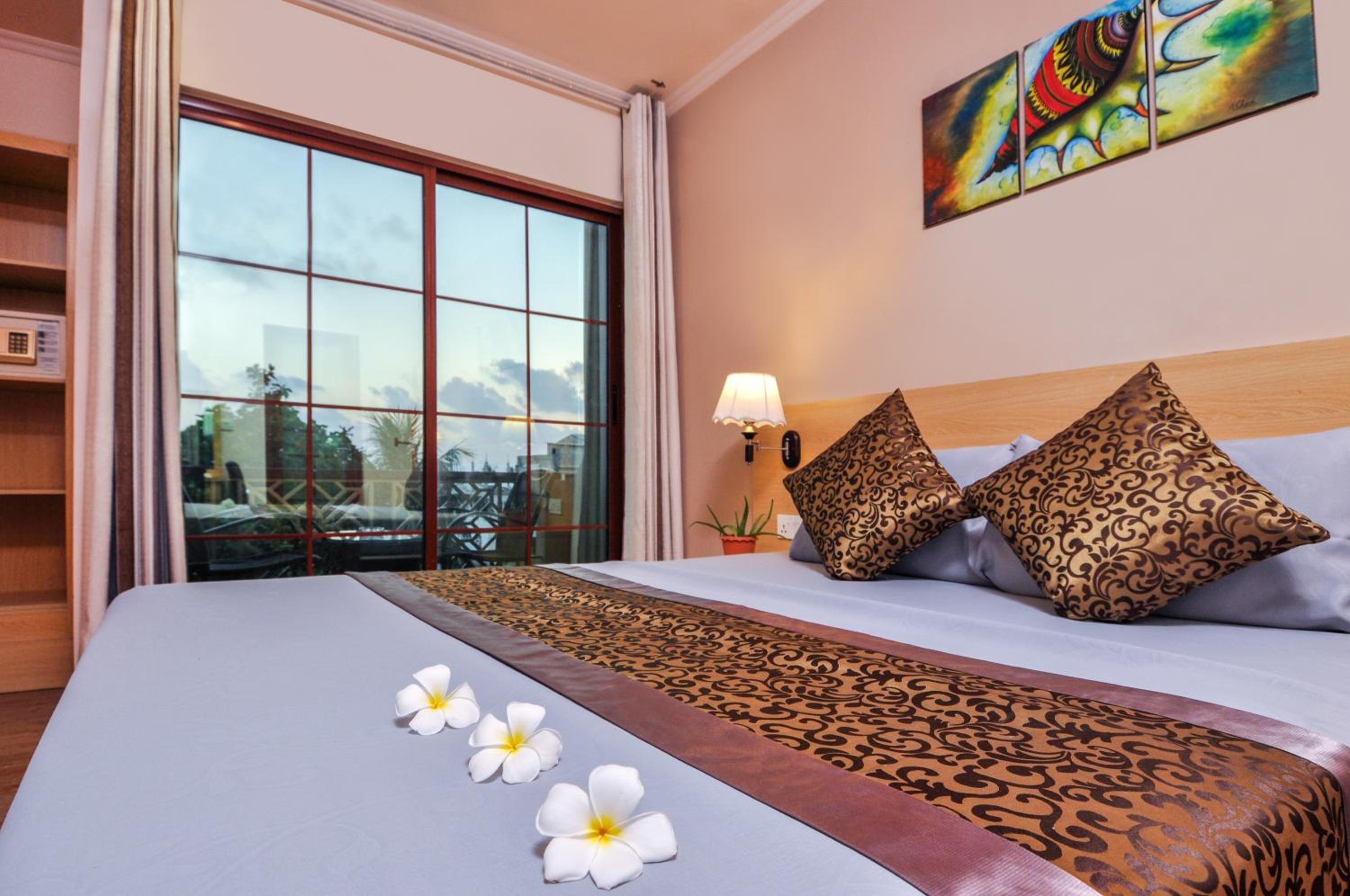 Standard Double Room with Island View photo 3