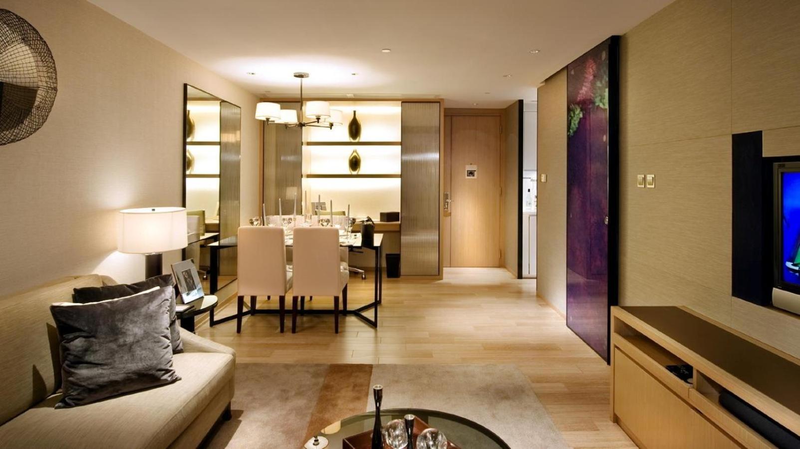 One-Bedroom Suite
