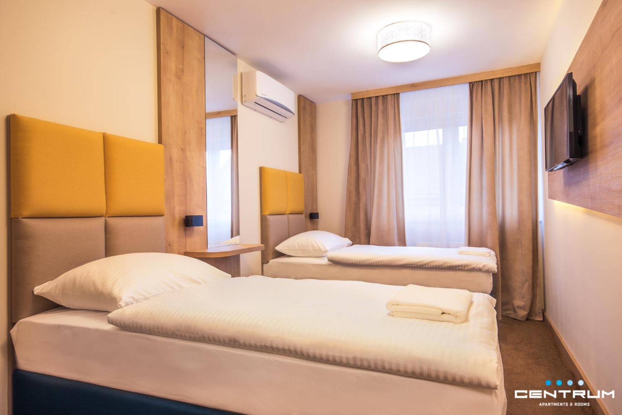Deluxe Twin Room photo 2