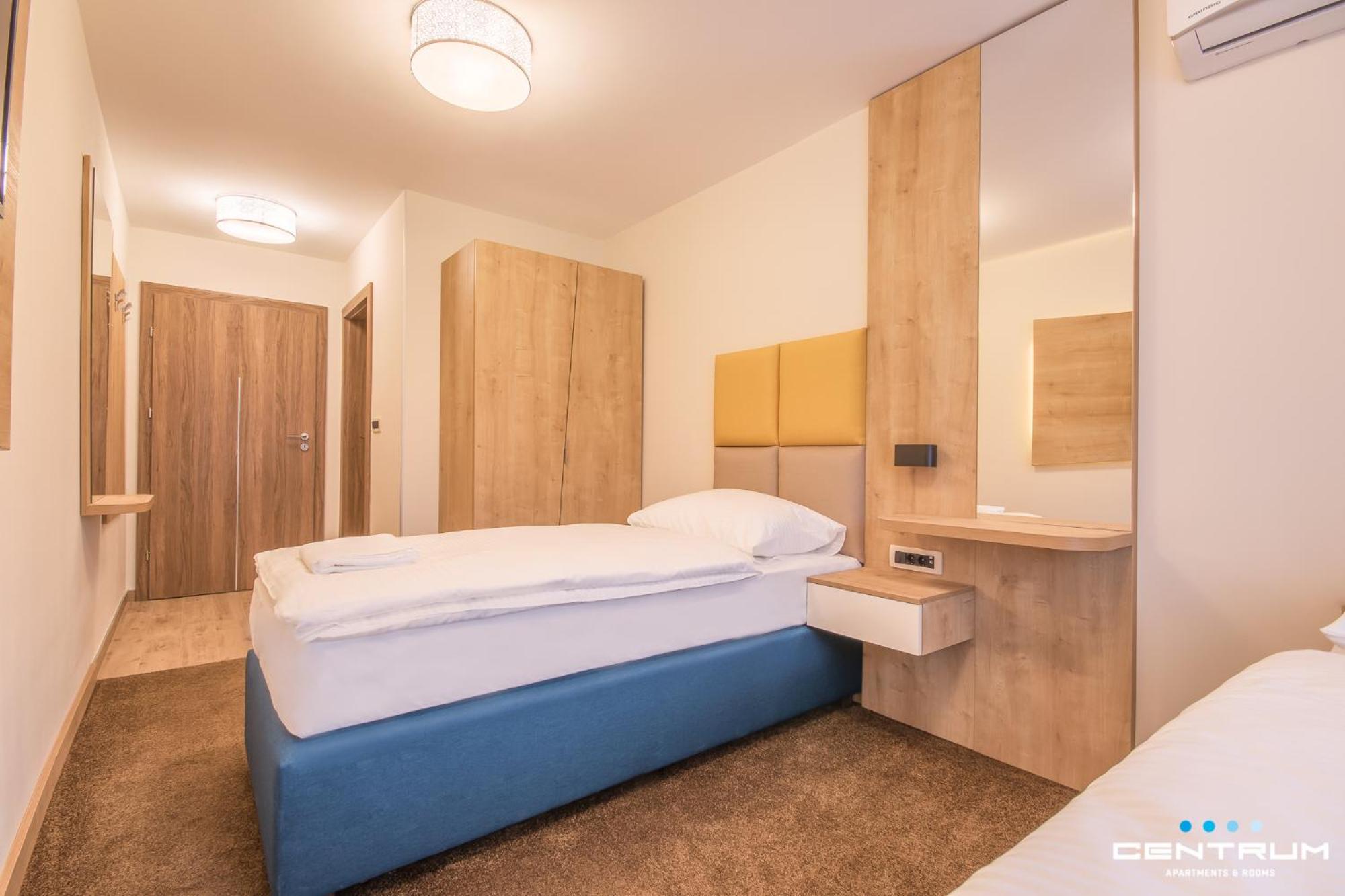 Deluxe Twin Room photo 3