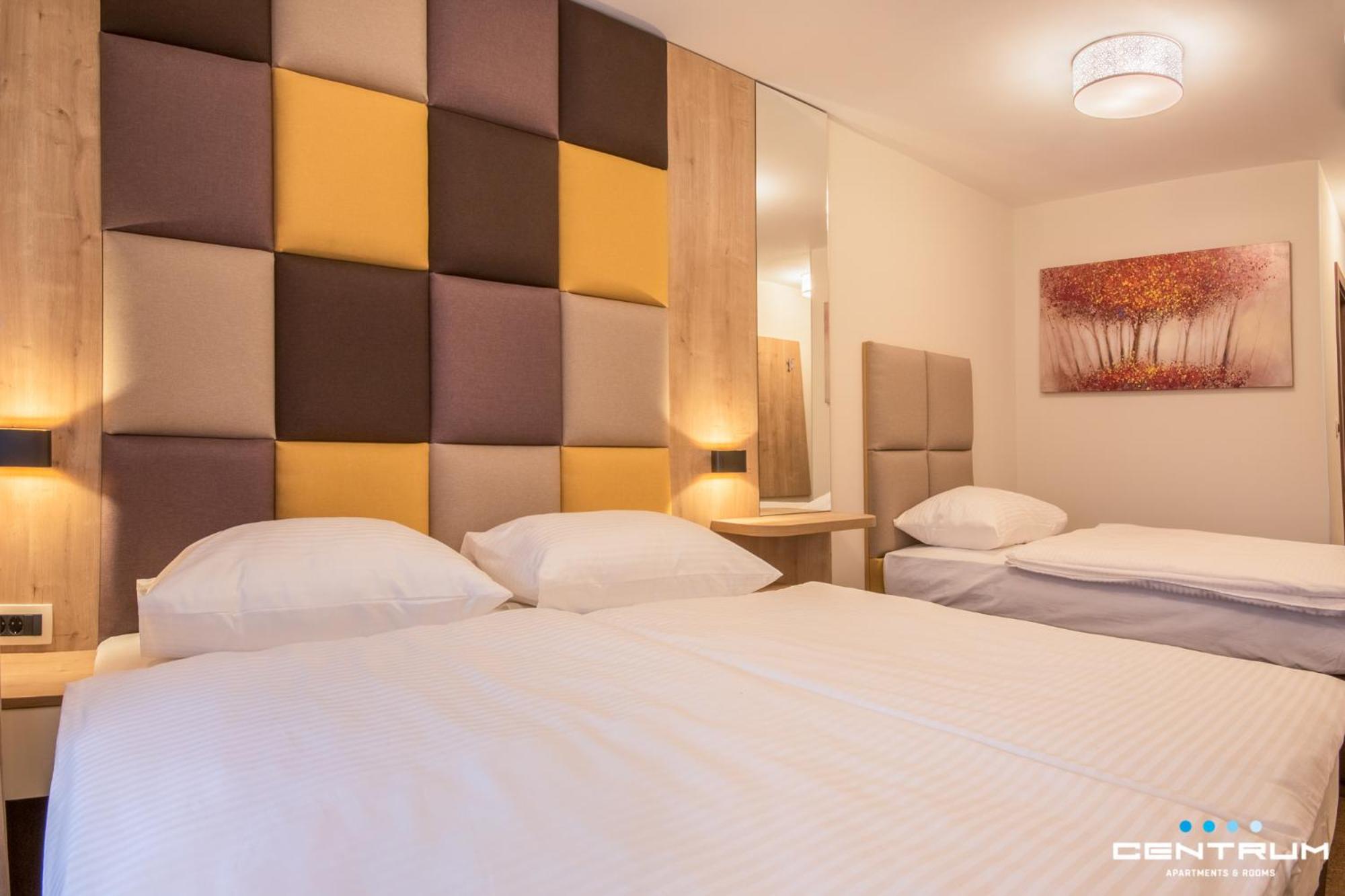 Deluxe Triple Room photo 2