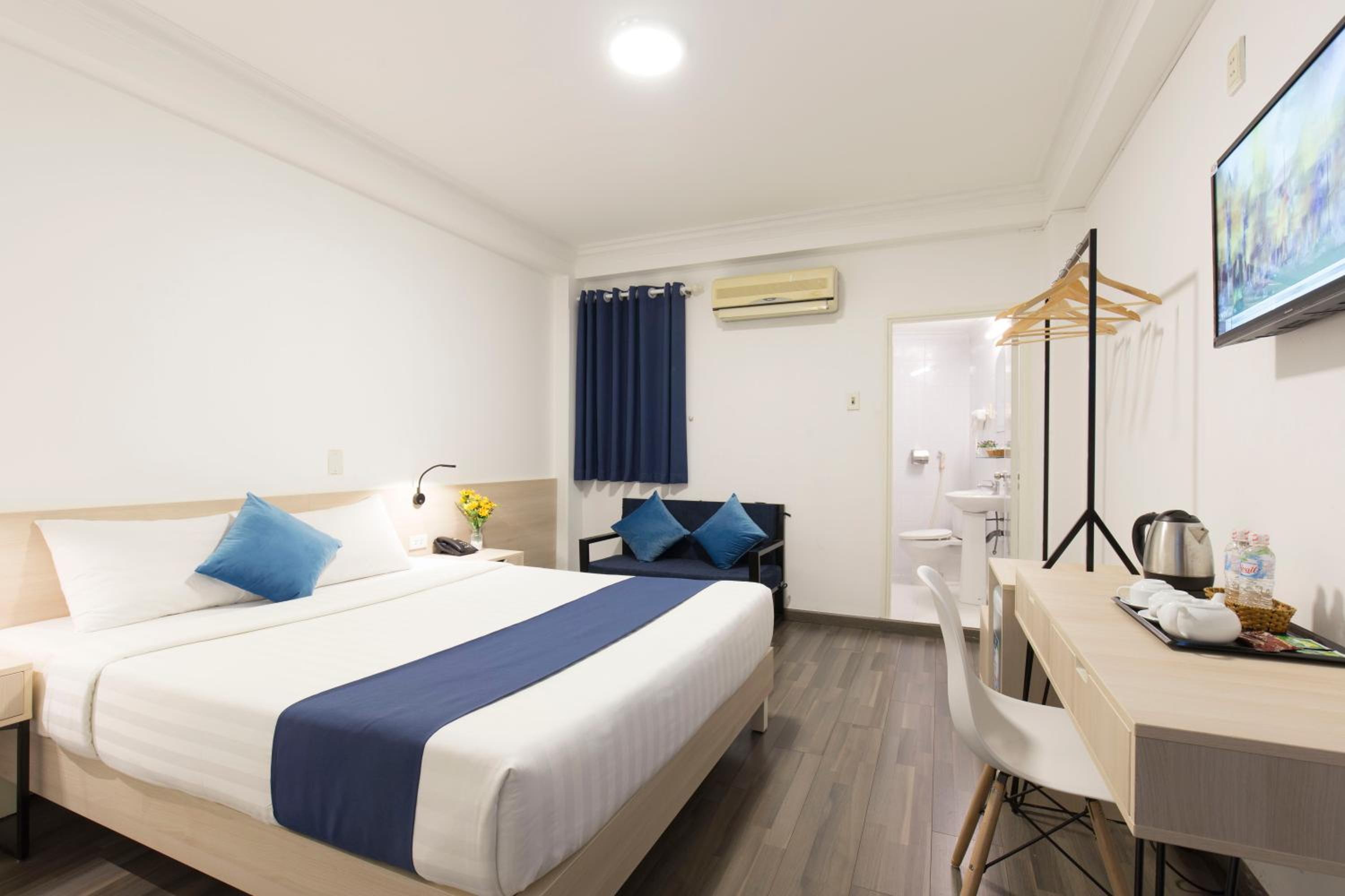 Deluxe Double Room photo 2