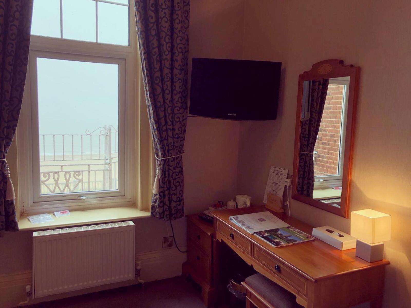 Single Room with Sea View photo 2
