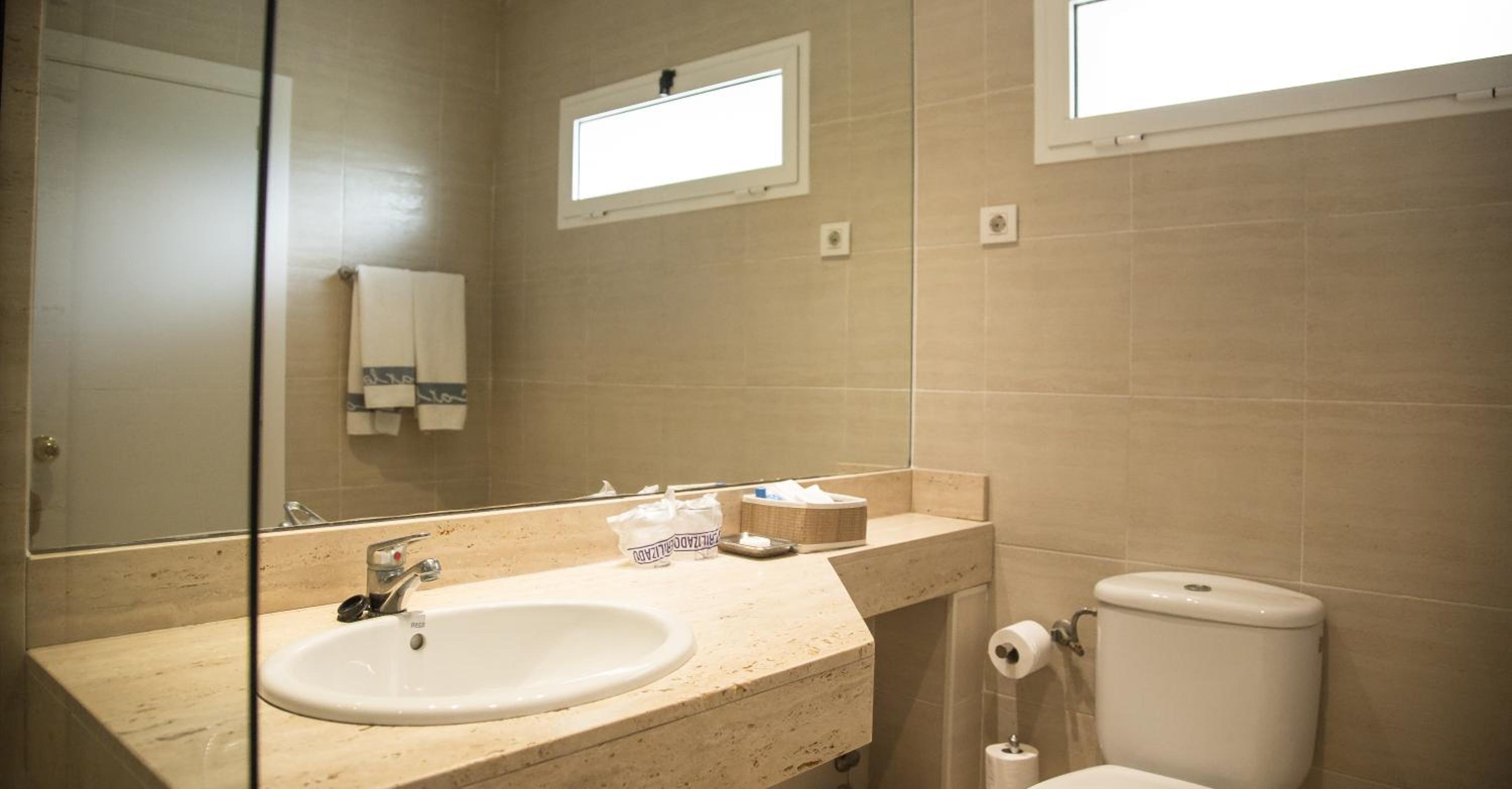 Triple Room - Photo 2