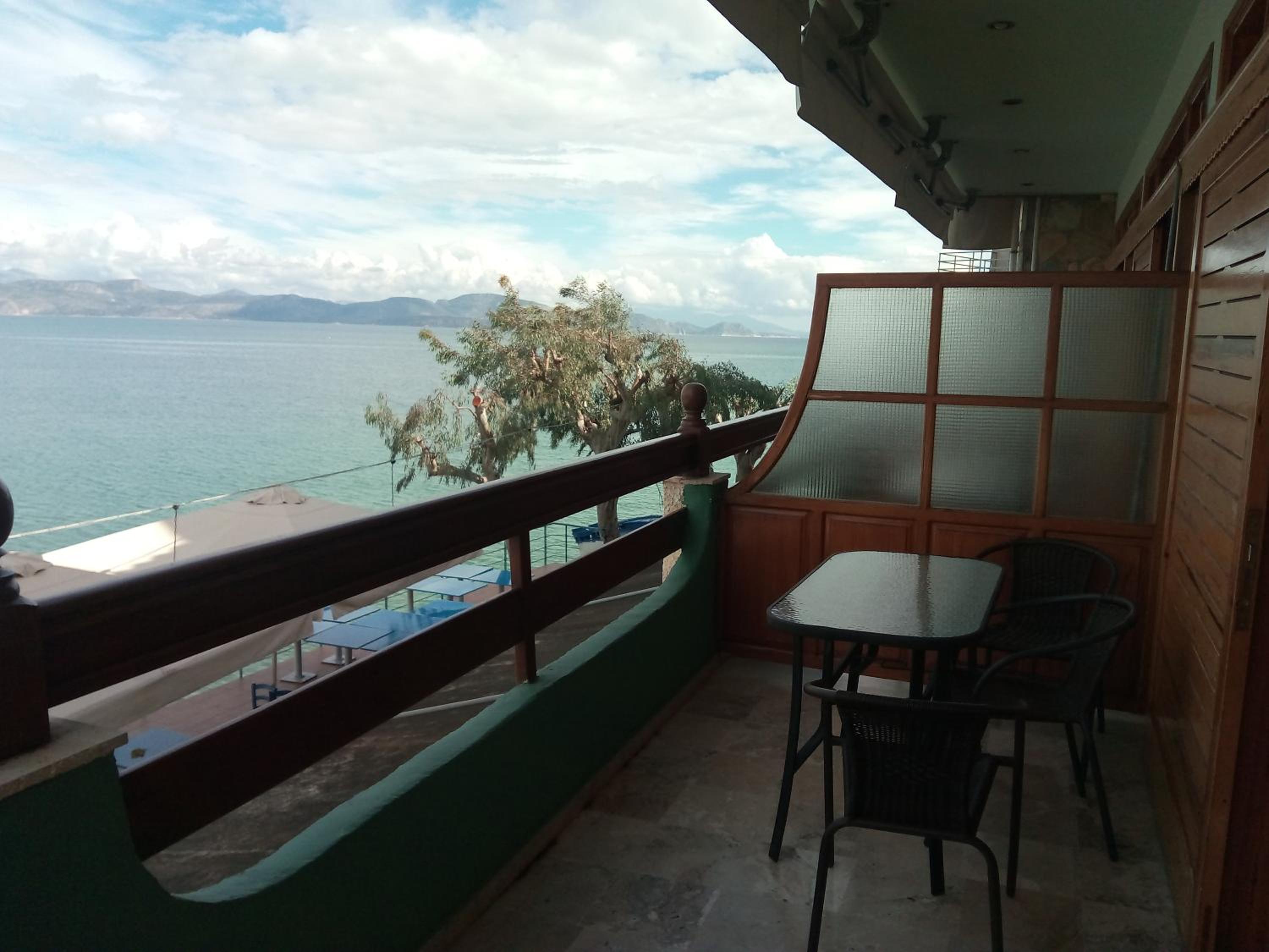 Apartment with Sea View photo 3