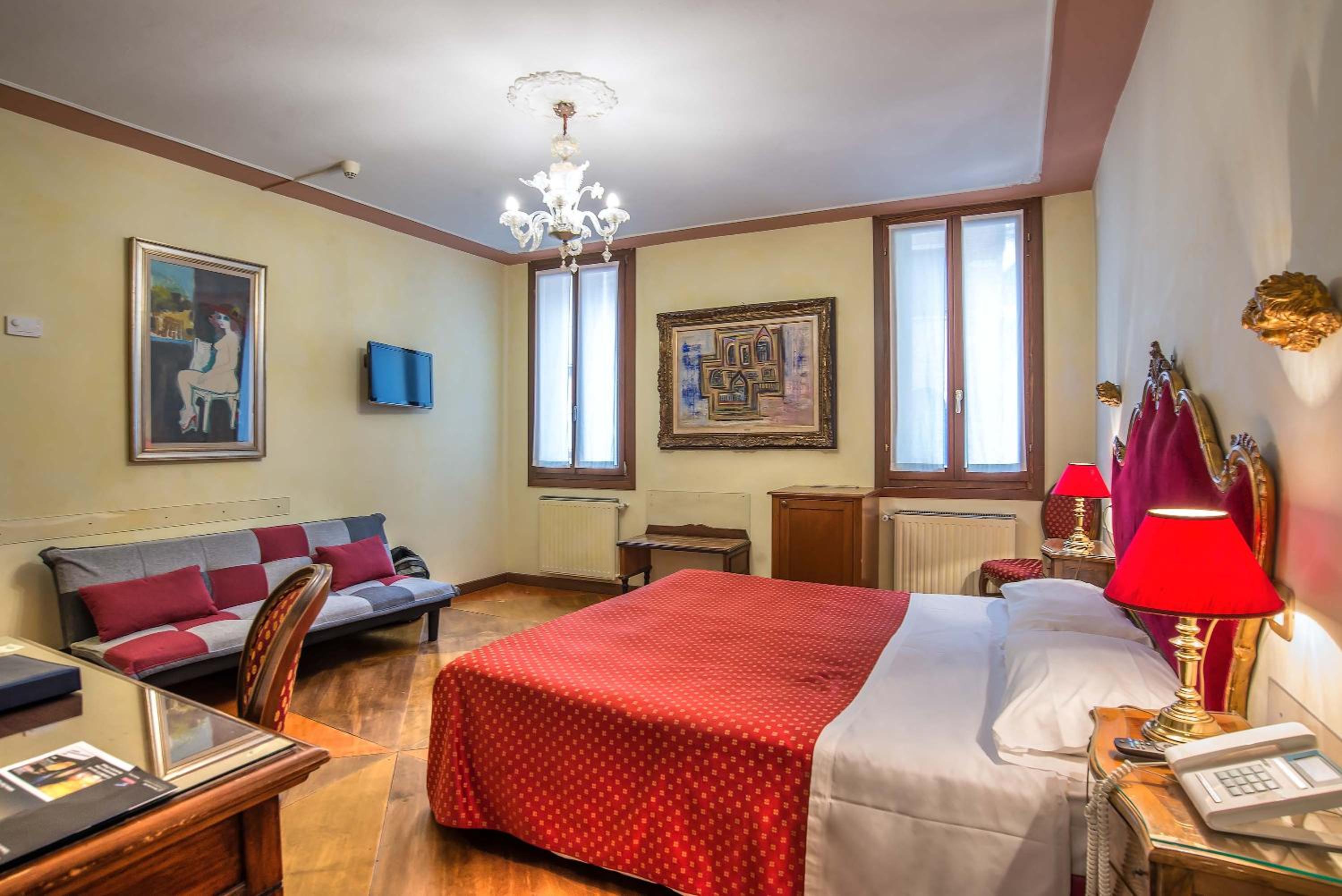Comfort Double or Twin Room photo 2