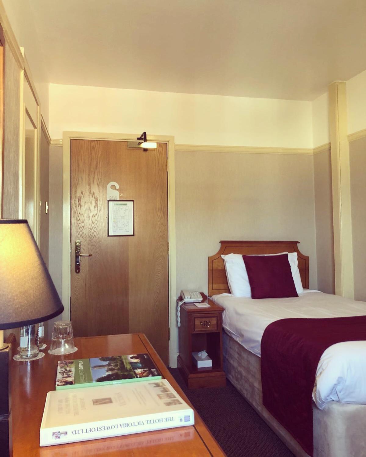 Single Room photo 3