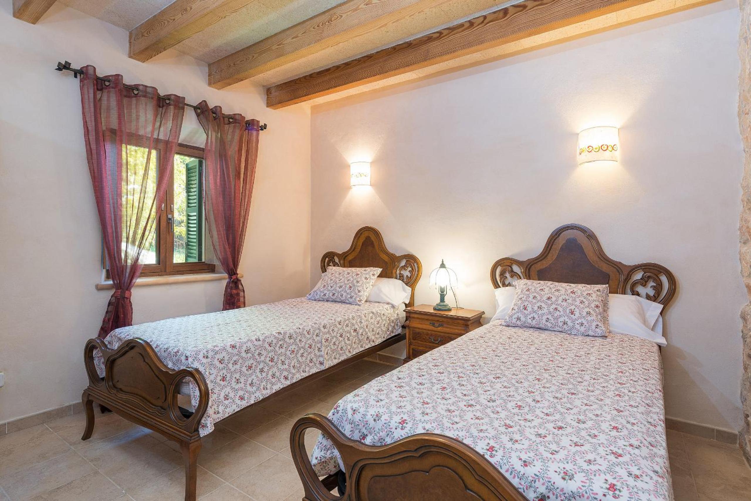 Casa de cinco habitaciones
