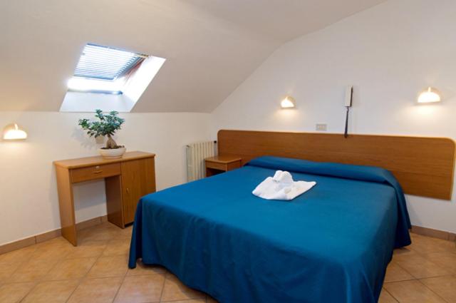 Double or Twin Room - Attic - Photo 2