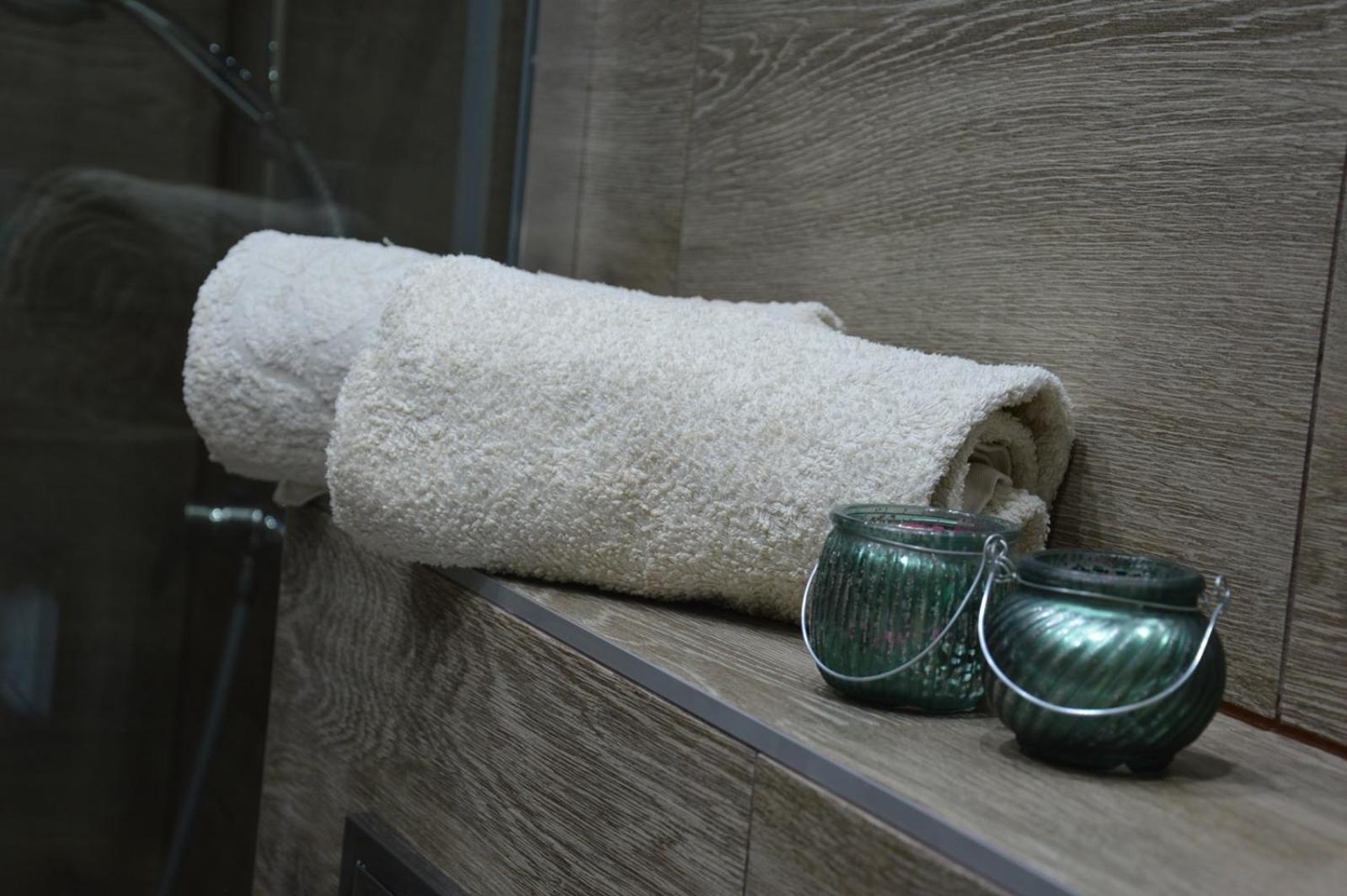 Apartment with Garden View - Photo 16