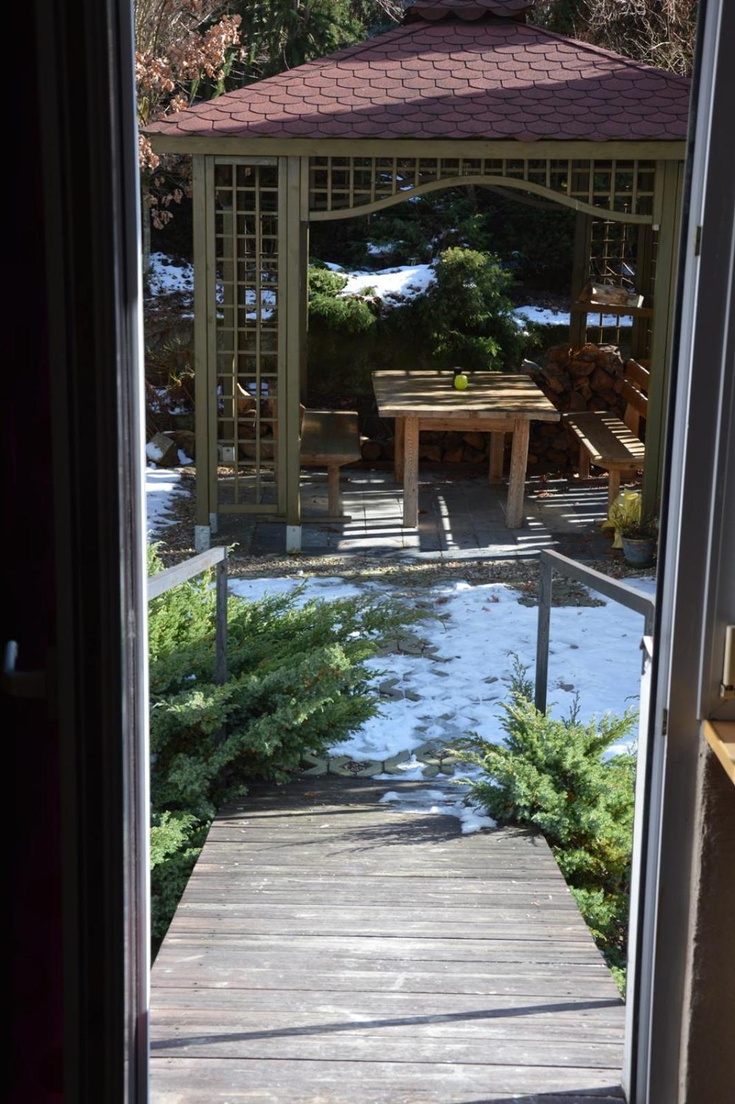 Apartment with Garden View - Photo 13