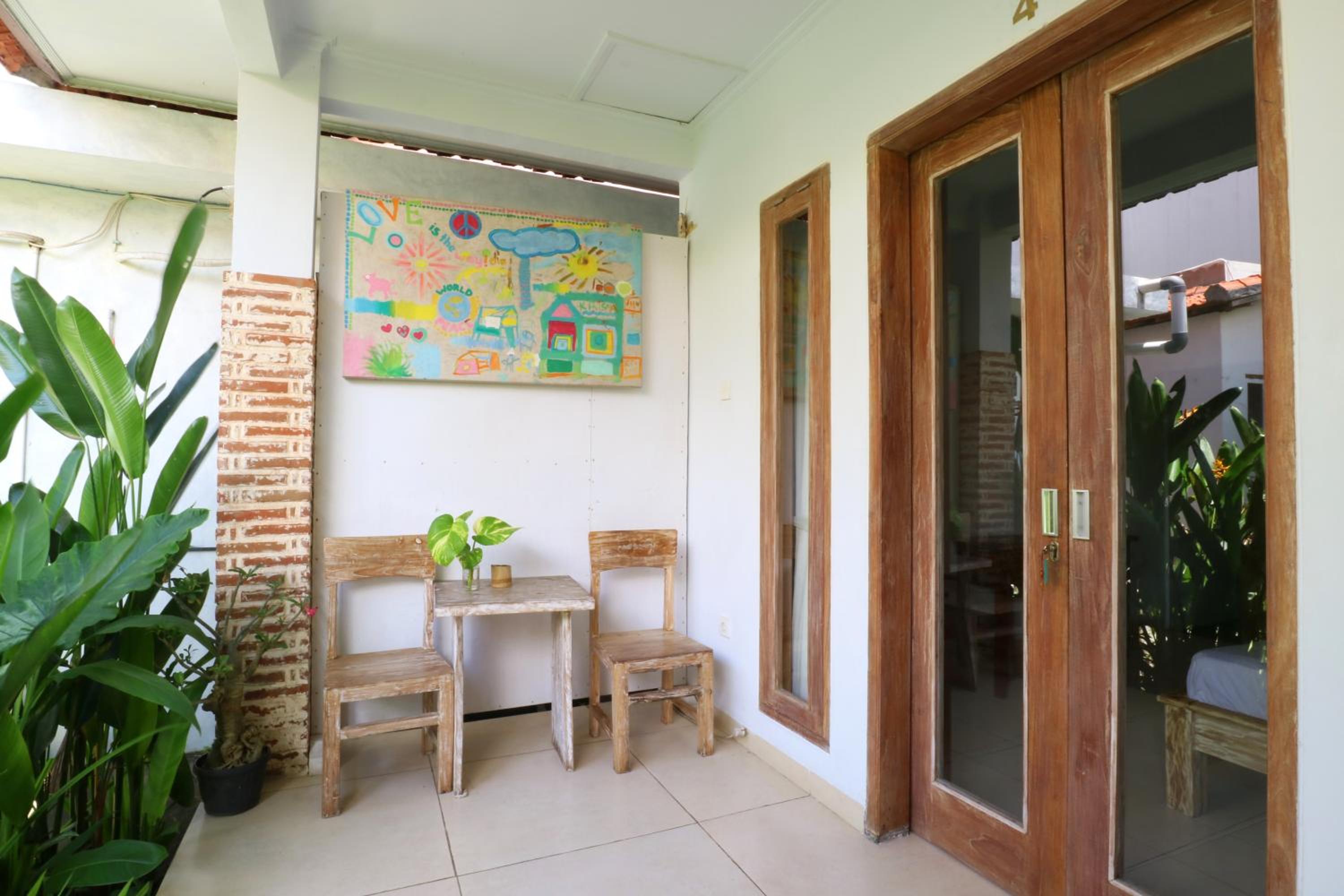 Double Room - Photo 2