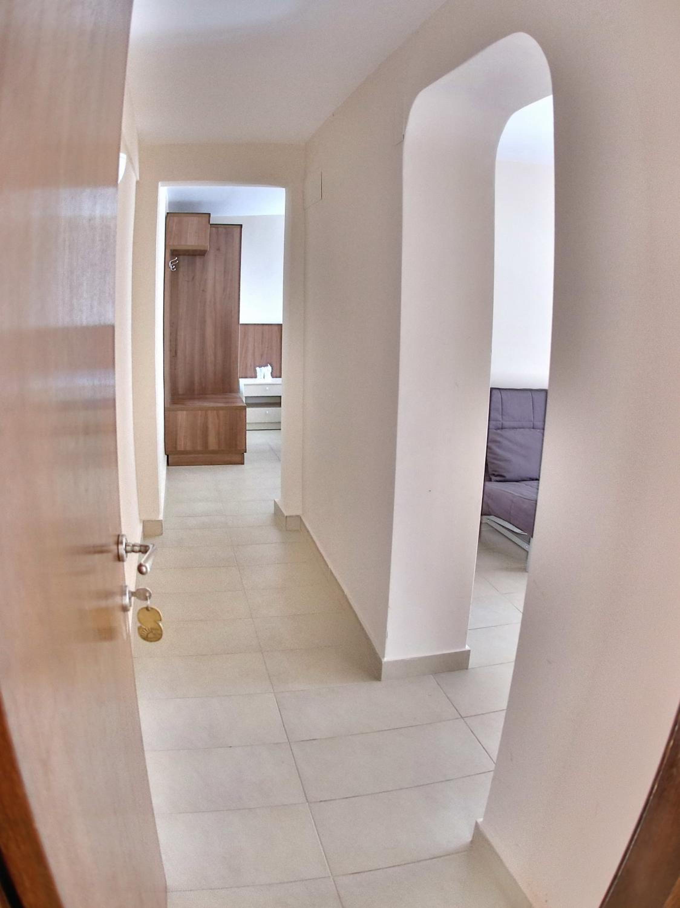 One-Bedroom Suite with Garden View photo 2