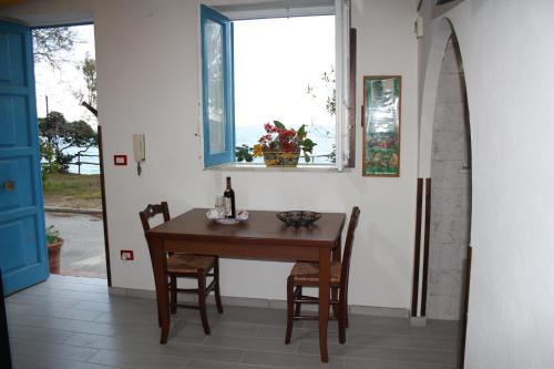 Studio with Sea View photo 1