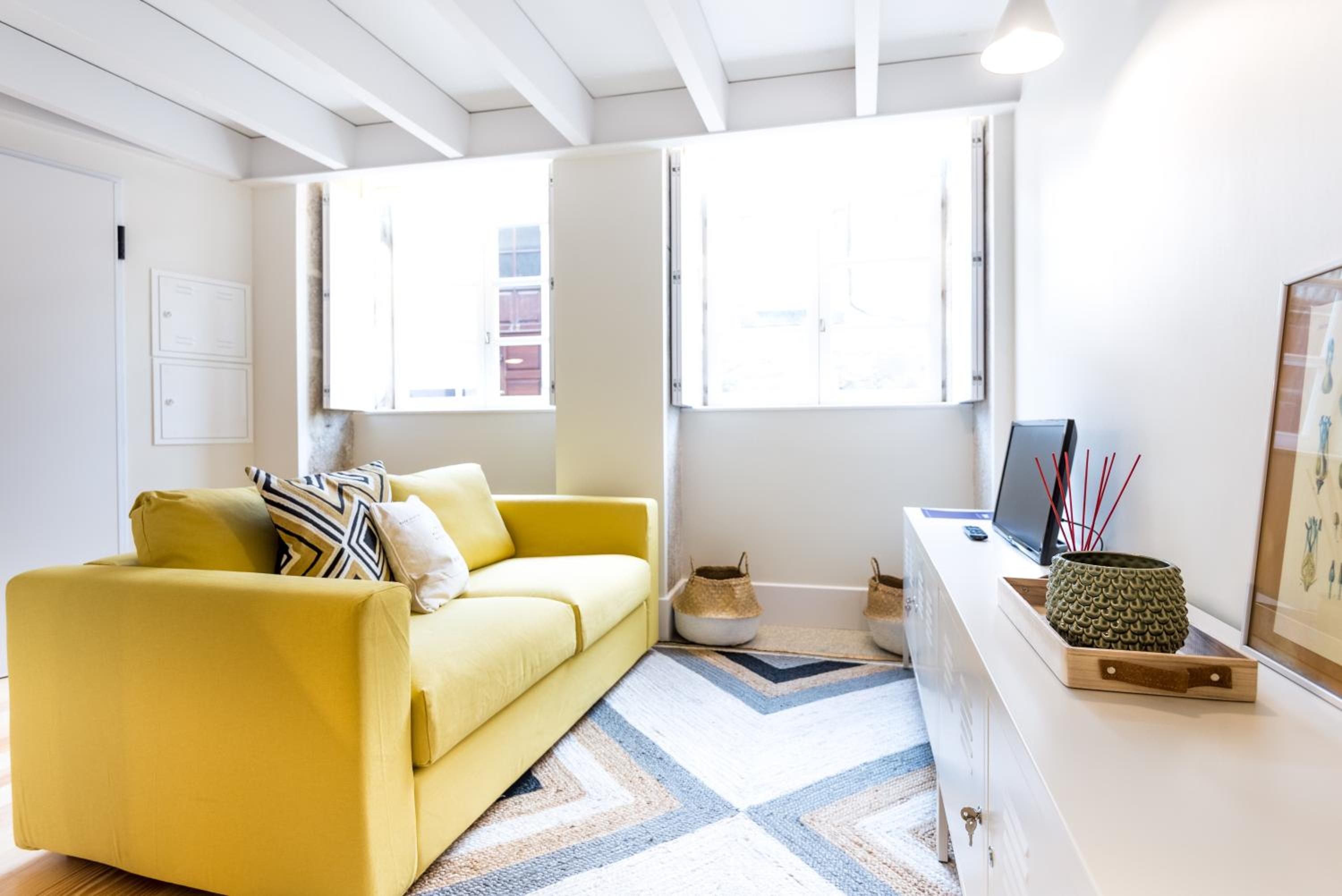 Apartment - Photo 1