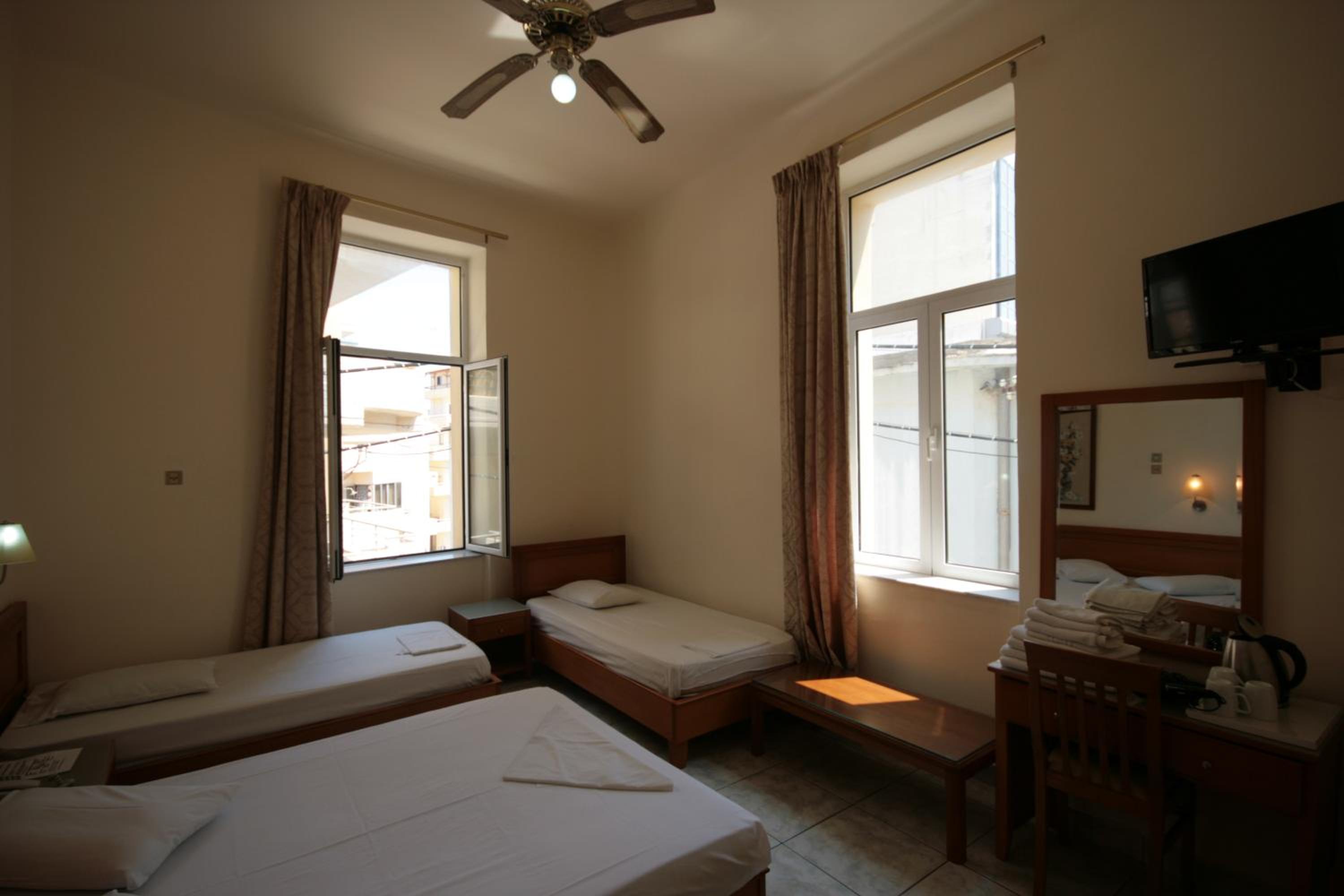 Triple Room photo 3