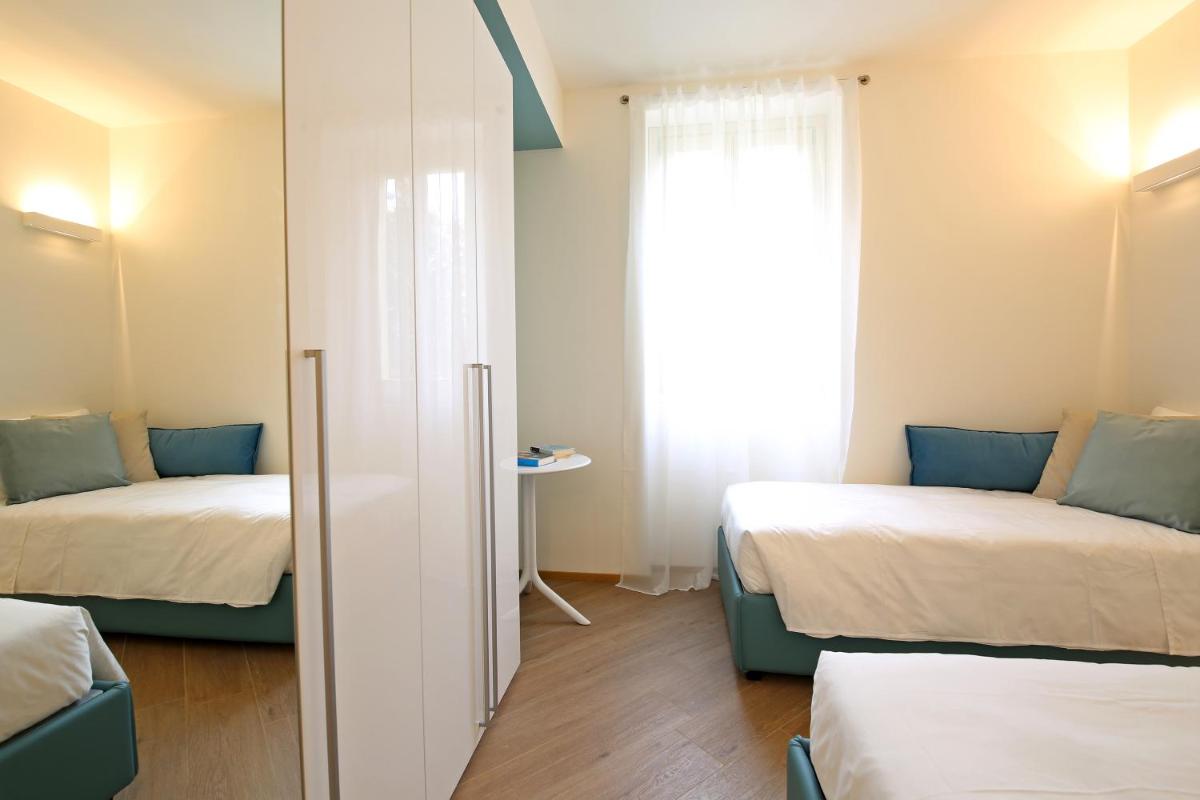 Apartment with Lake View - Photo 3