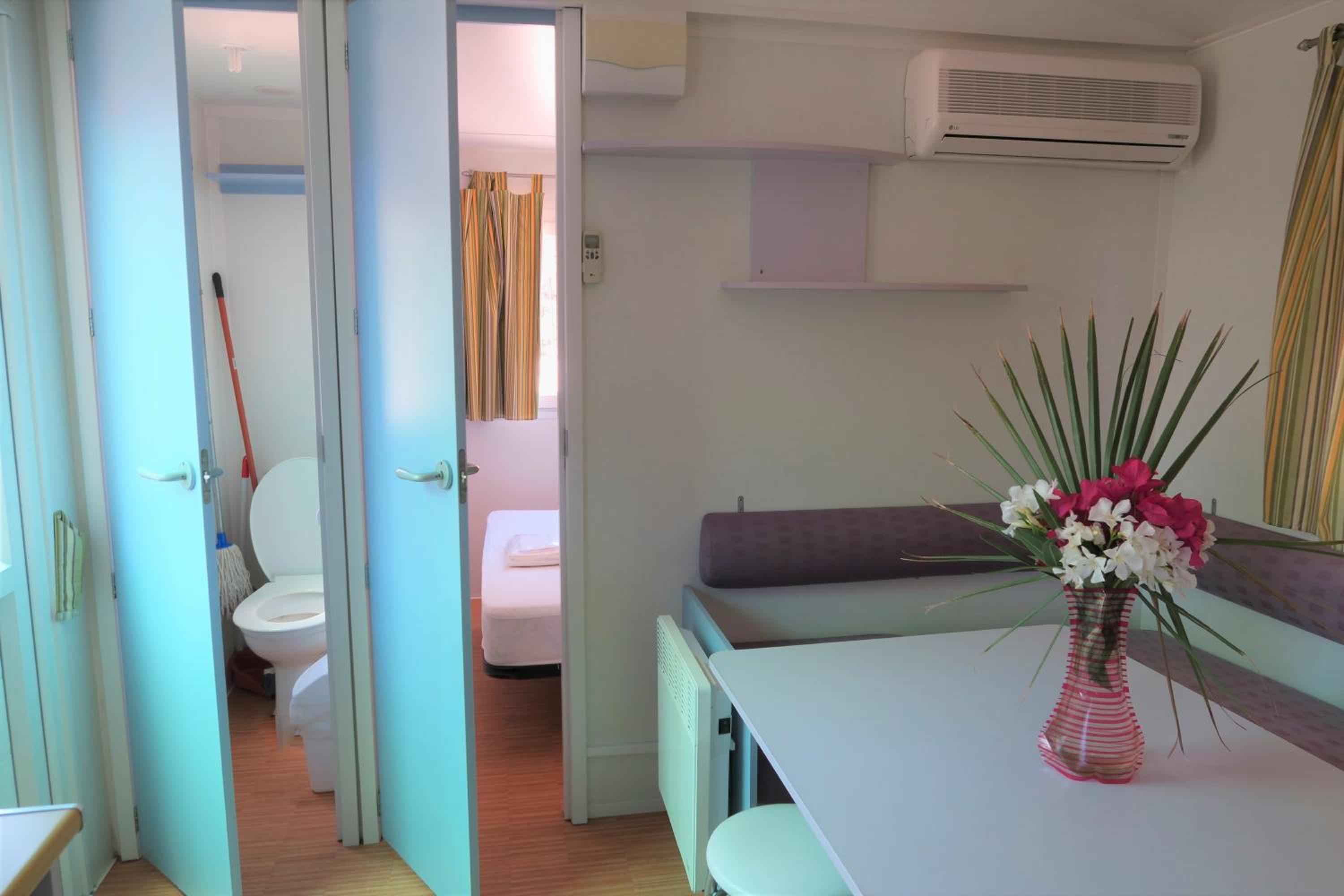 Bungalow (2 Adultos + 2 Niños)