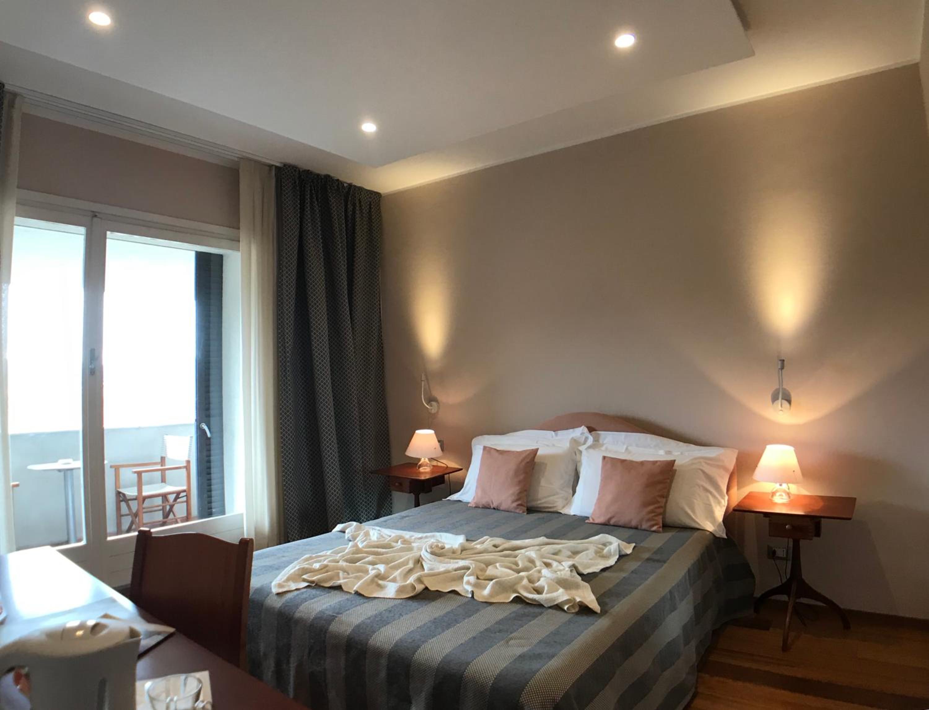 Superior Double/Twin Room with Balcony - Photo 5