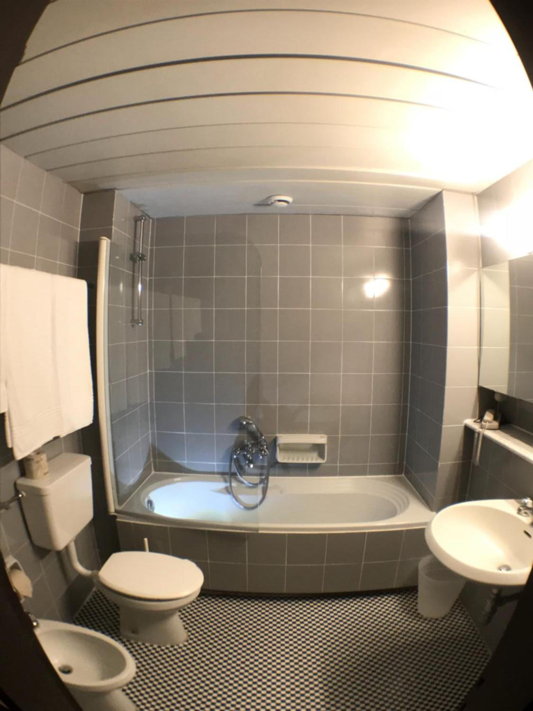 Superior Double/Twin Room with Balcony - Photo 6