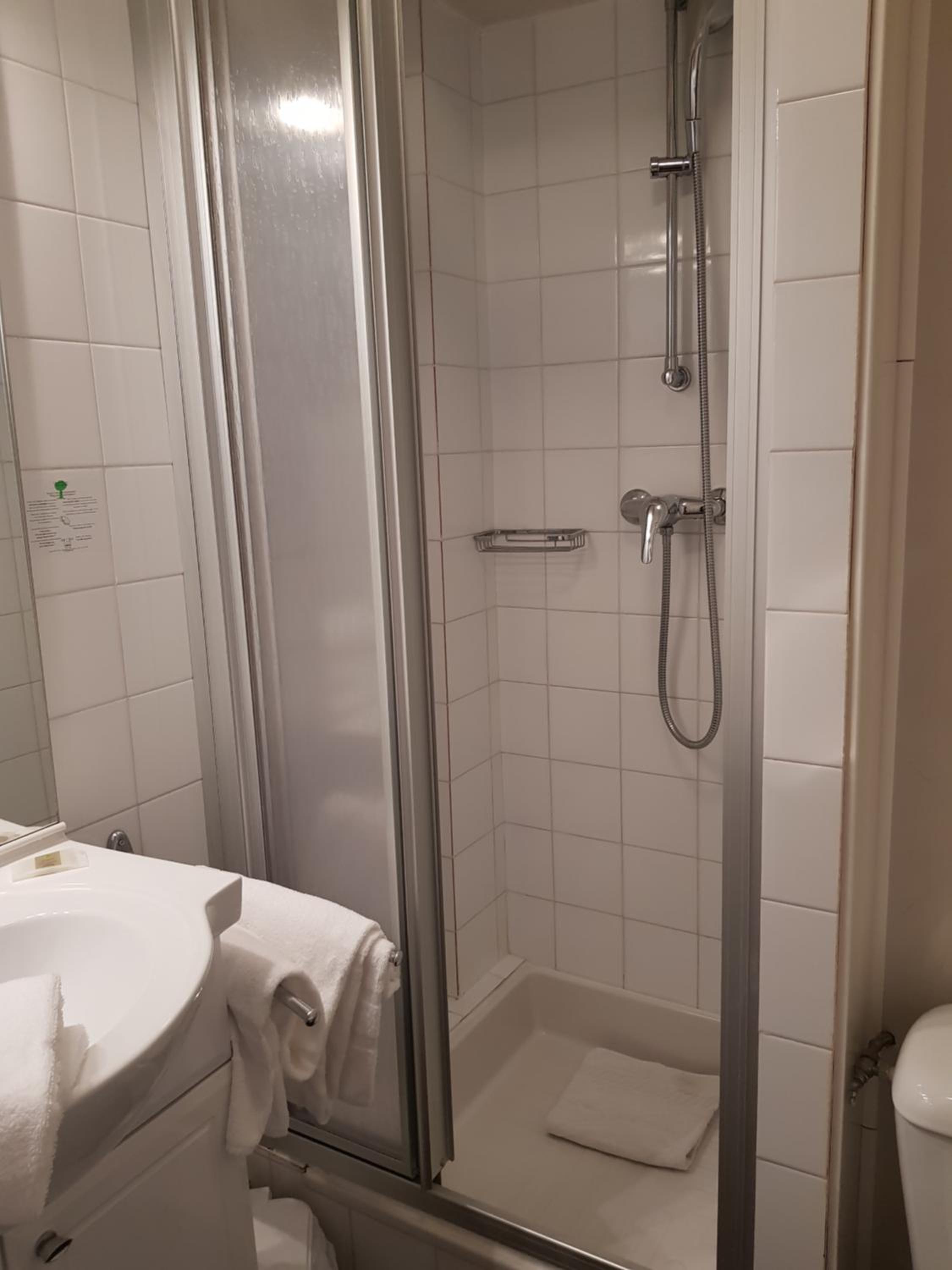 Single Room photo 3