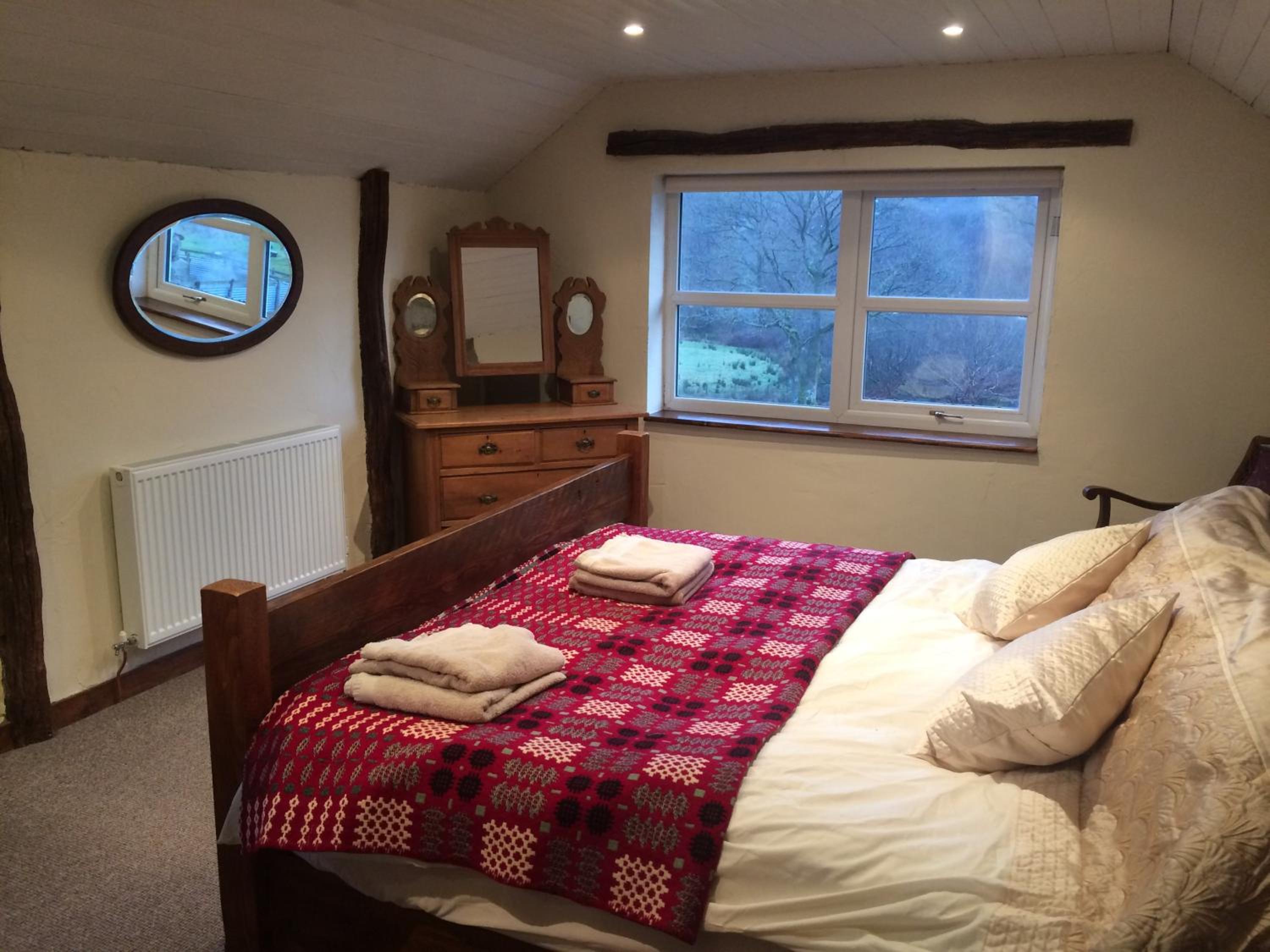 Four-Bedroom House photo 2