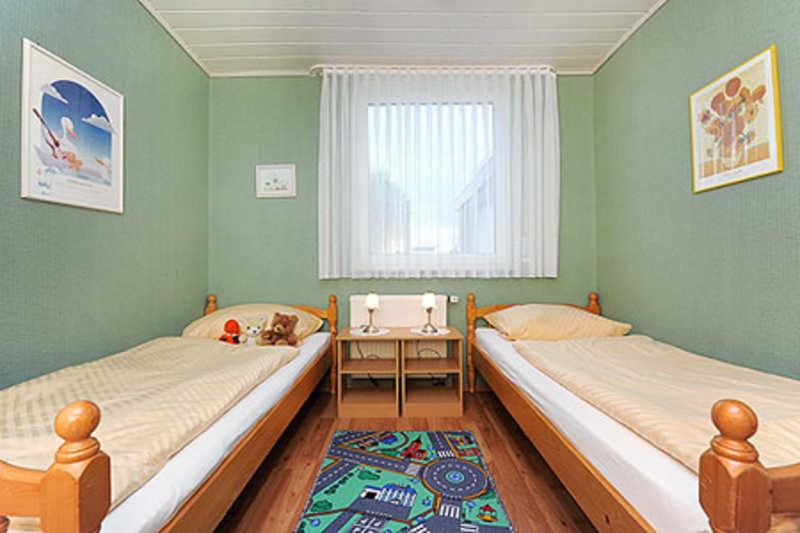 Two-Bedroom House photo 2