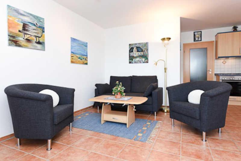 Apartment with Balcony photo 1
